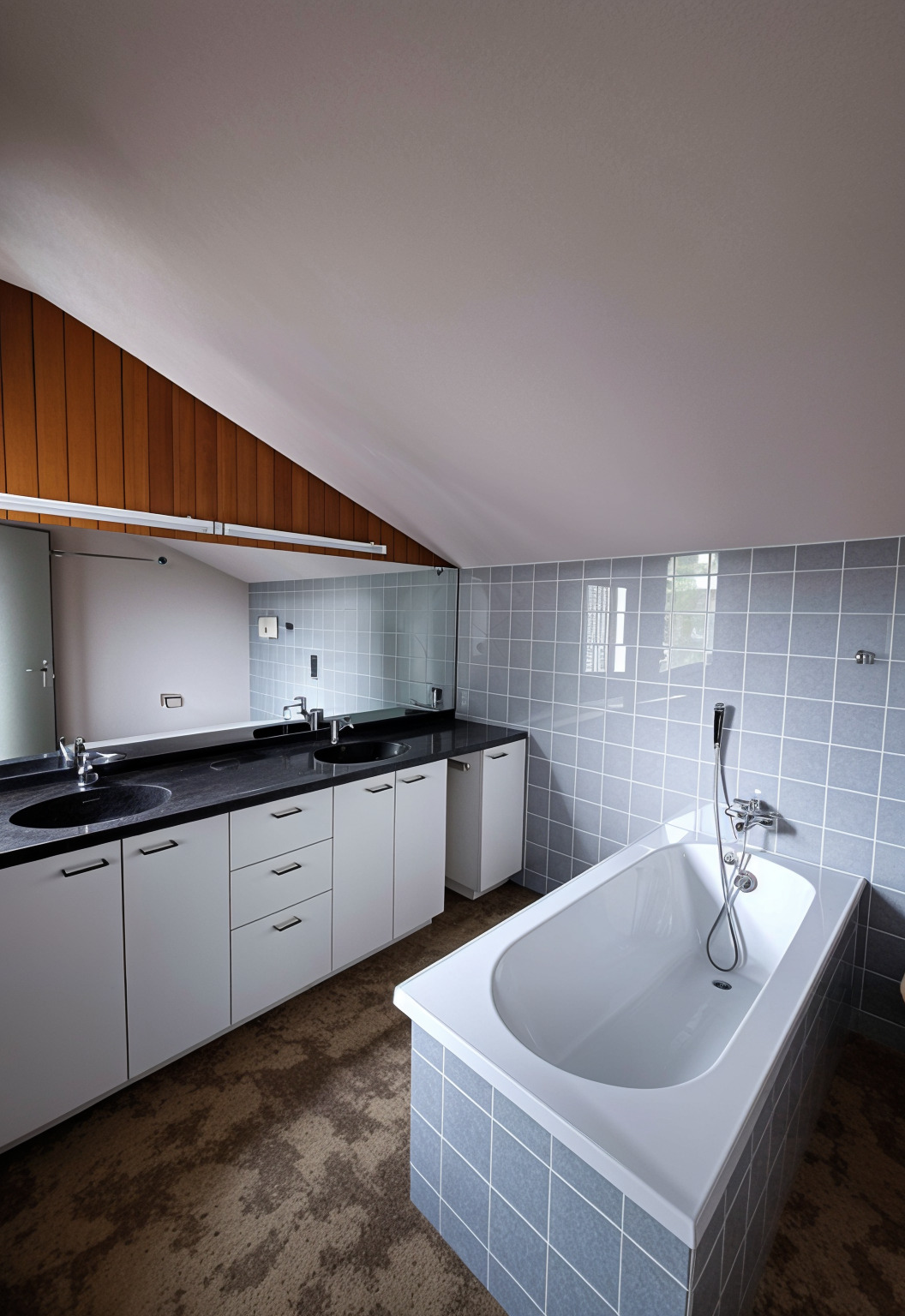 Interior view 4