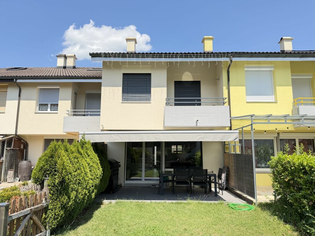 Firstview