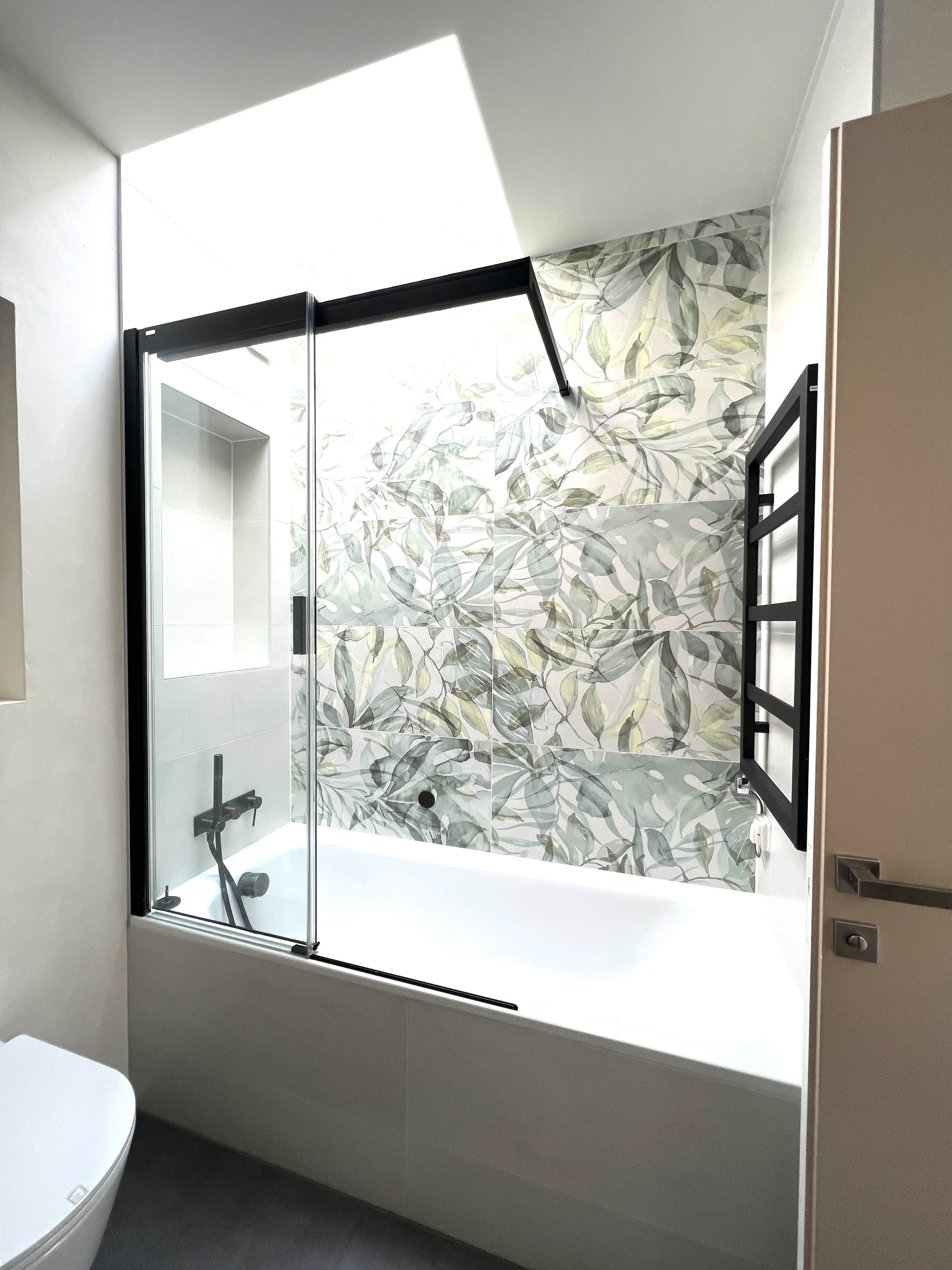 Interior view 6
