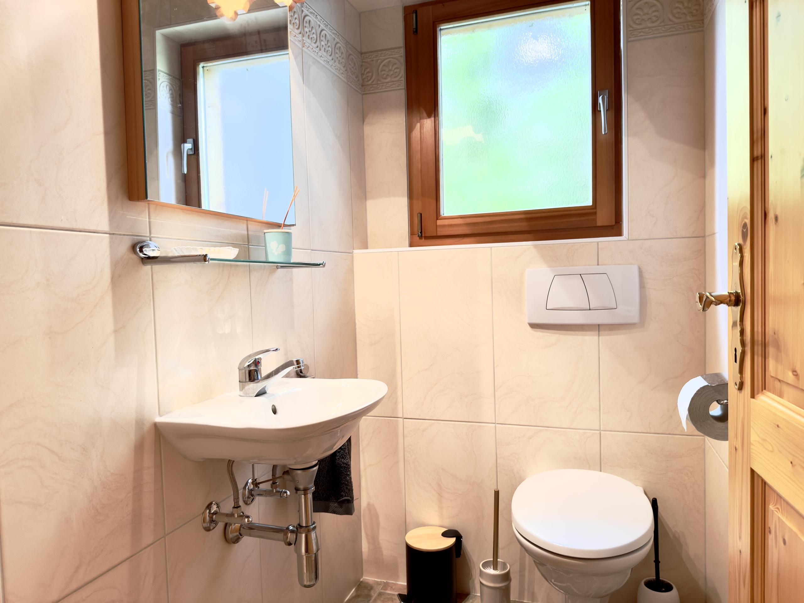 w.c. visiteurs rez w.c. visiteurs rez