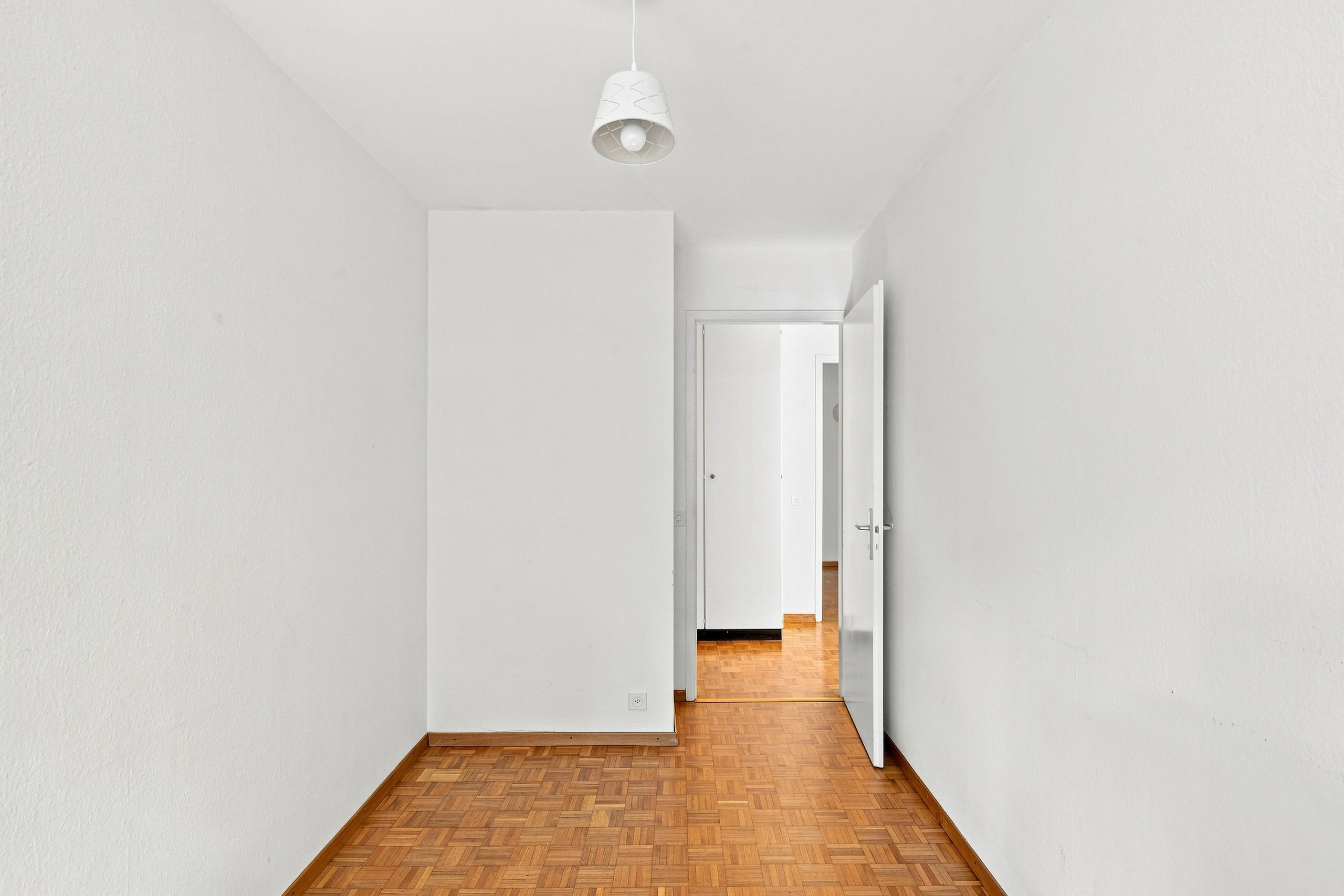 Interior view 8