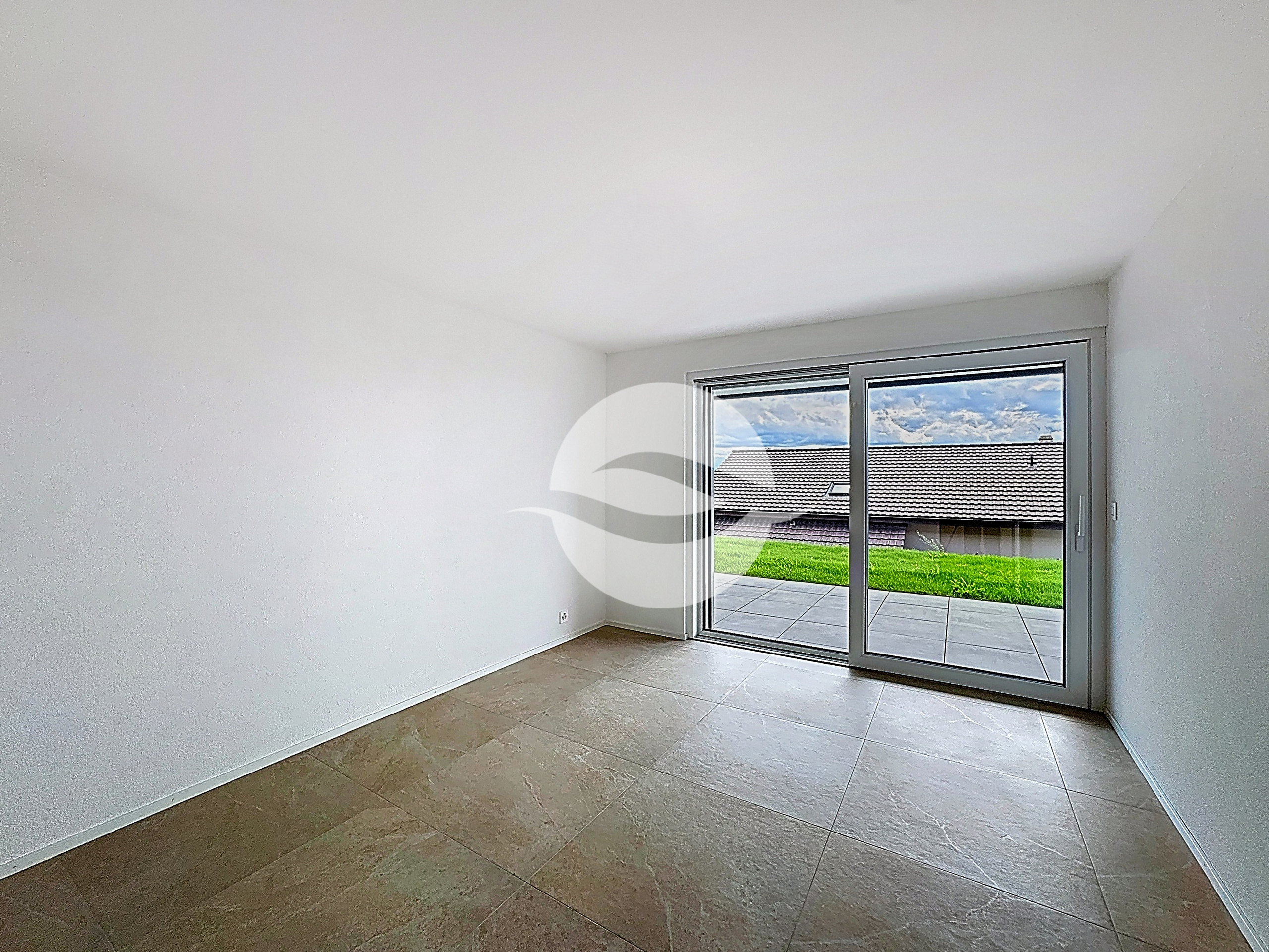 Interior view 6