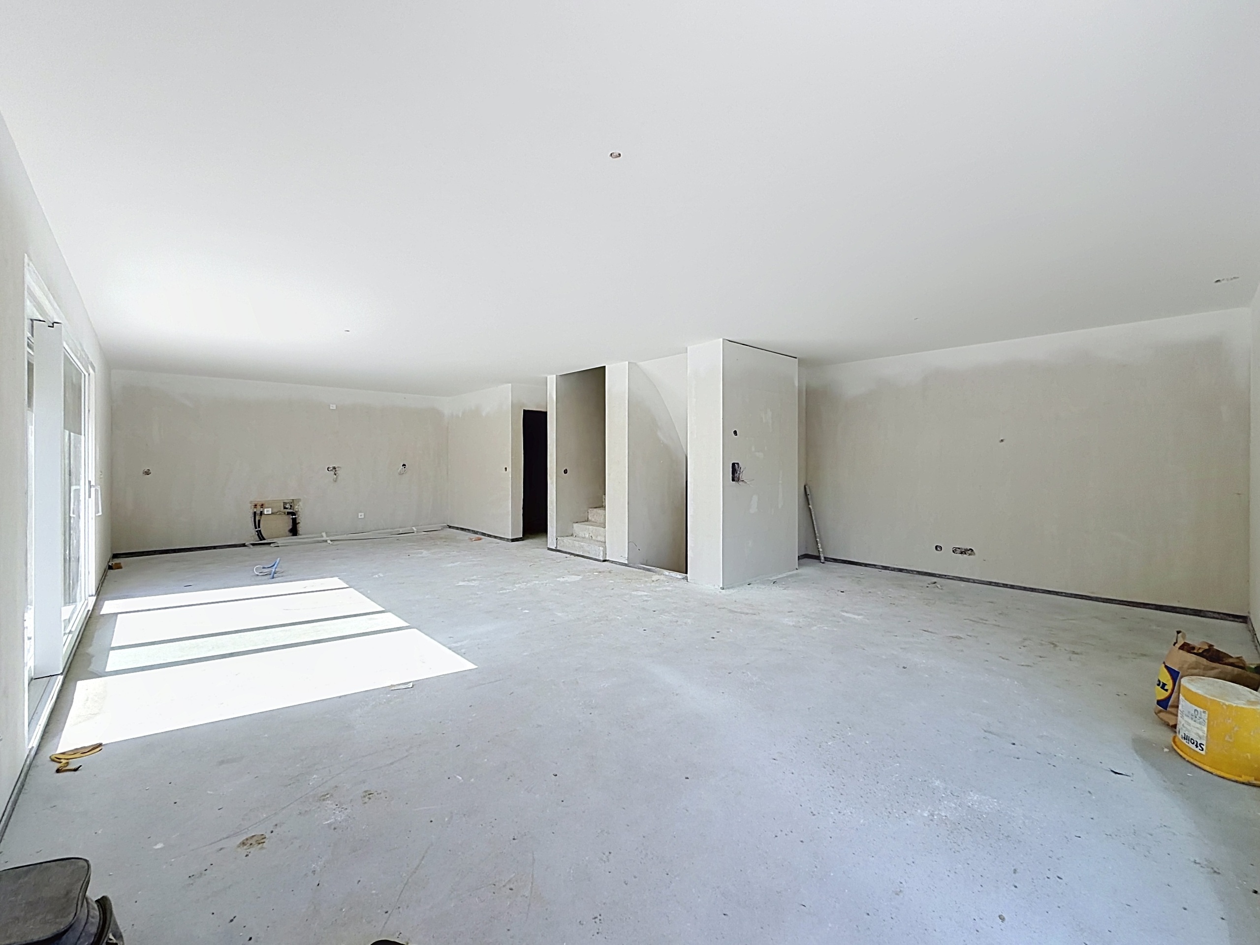 Interior view 2