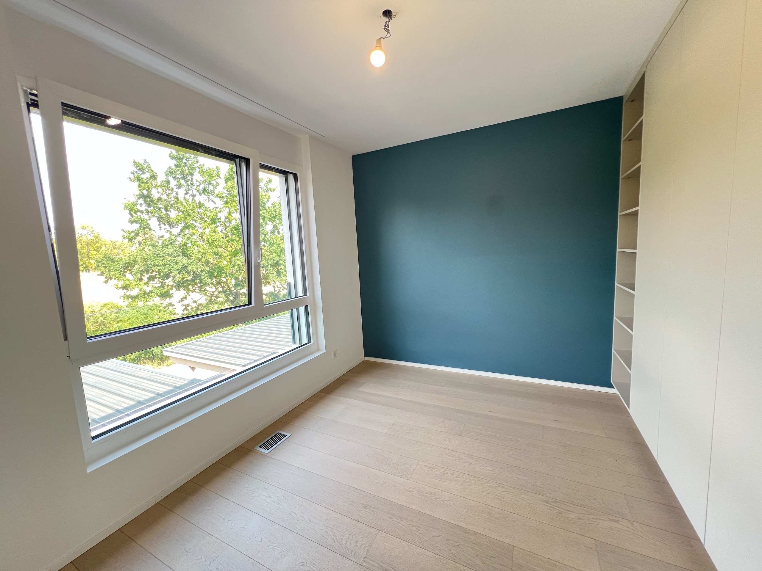 Interior view 3