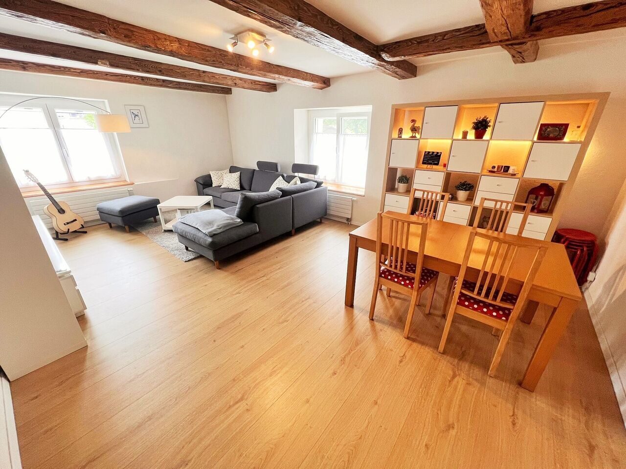 Photo 1