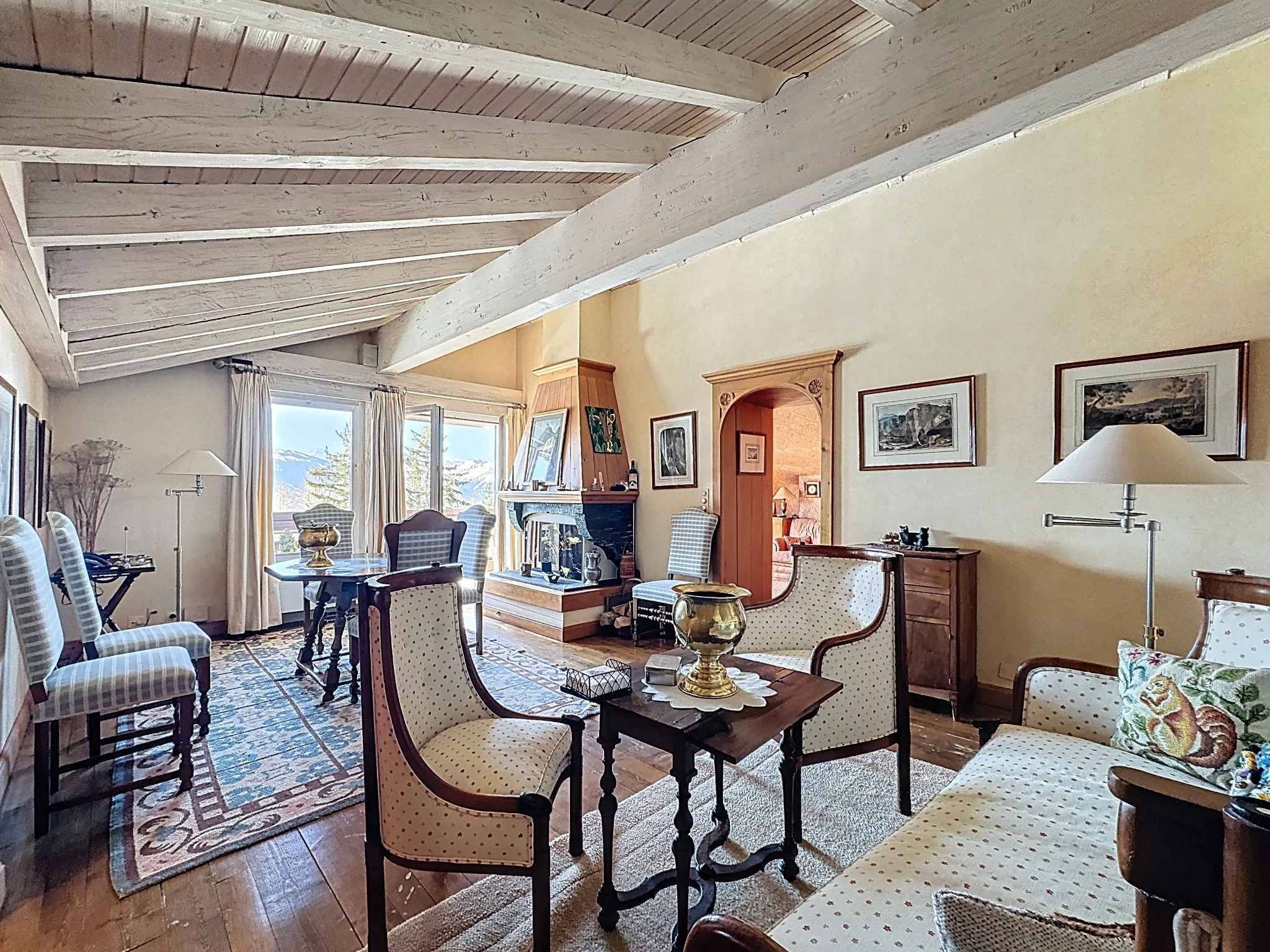 Photo 4