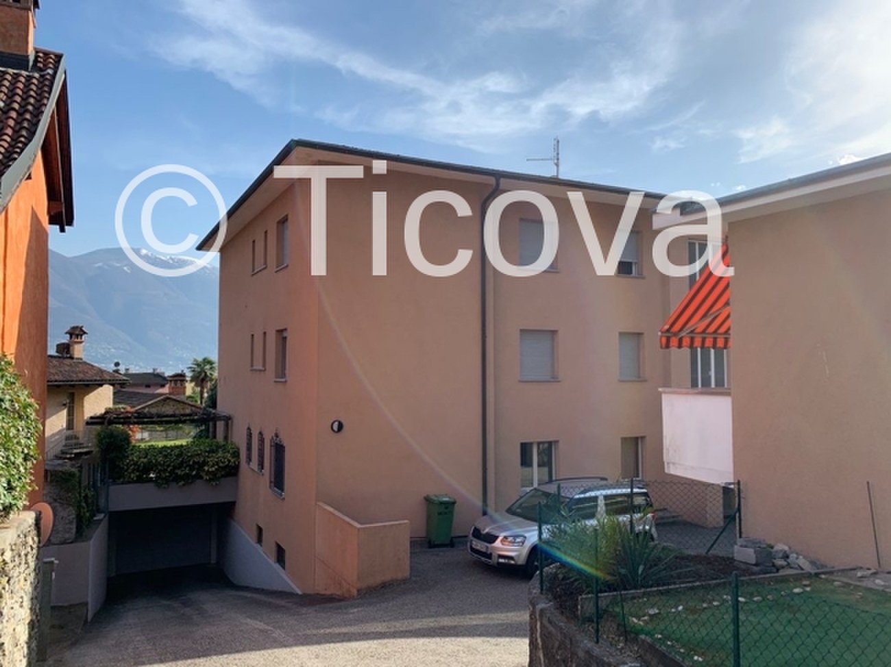 Foto 1