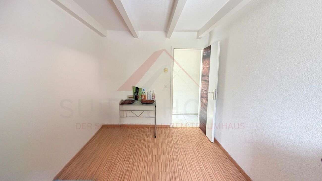 Schlafzimmer 2 ? Chambre 2