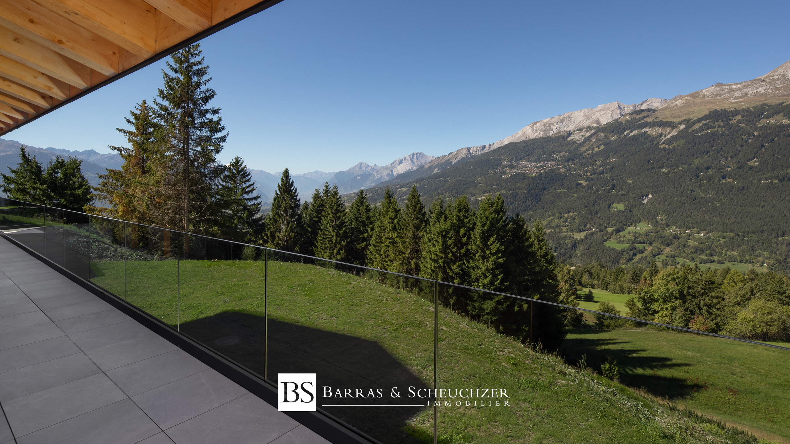 Balcon Ouest avec vue Balcon Ouest avec vue
