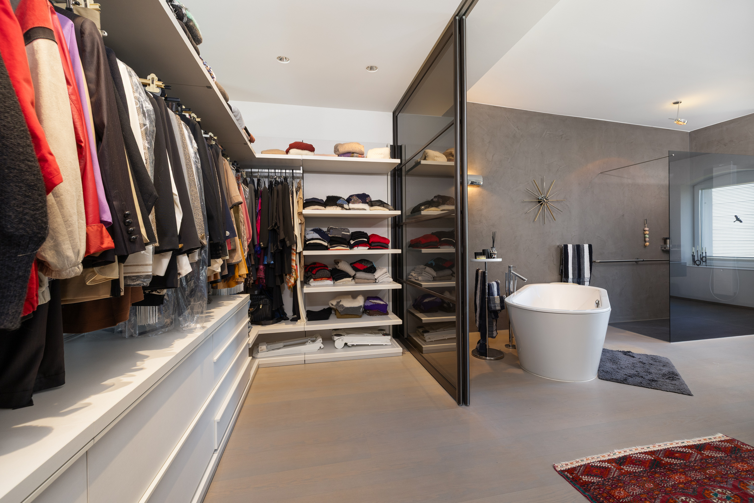 [!form_picture_interior_big!] 5