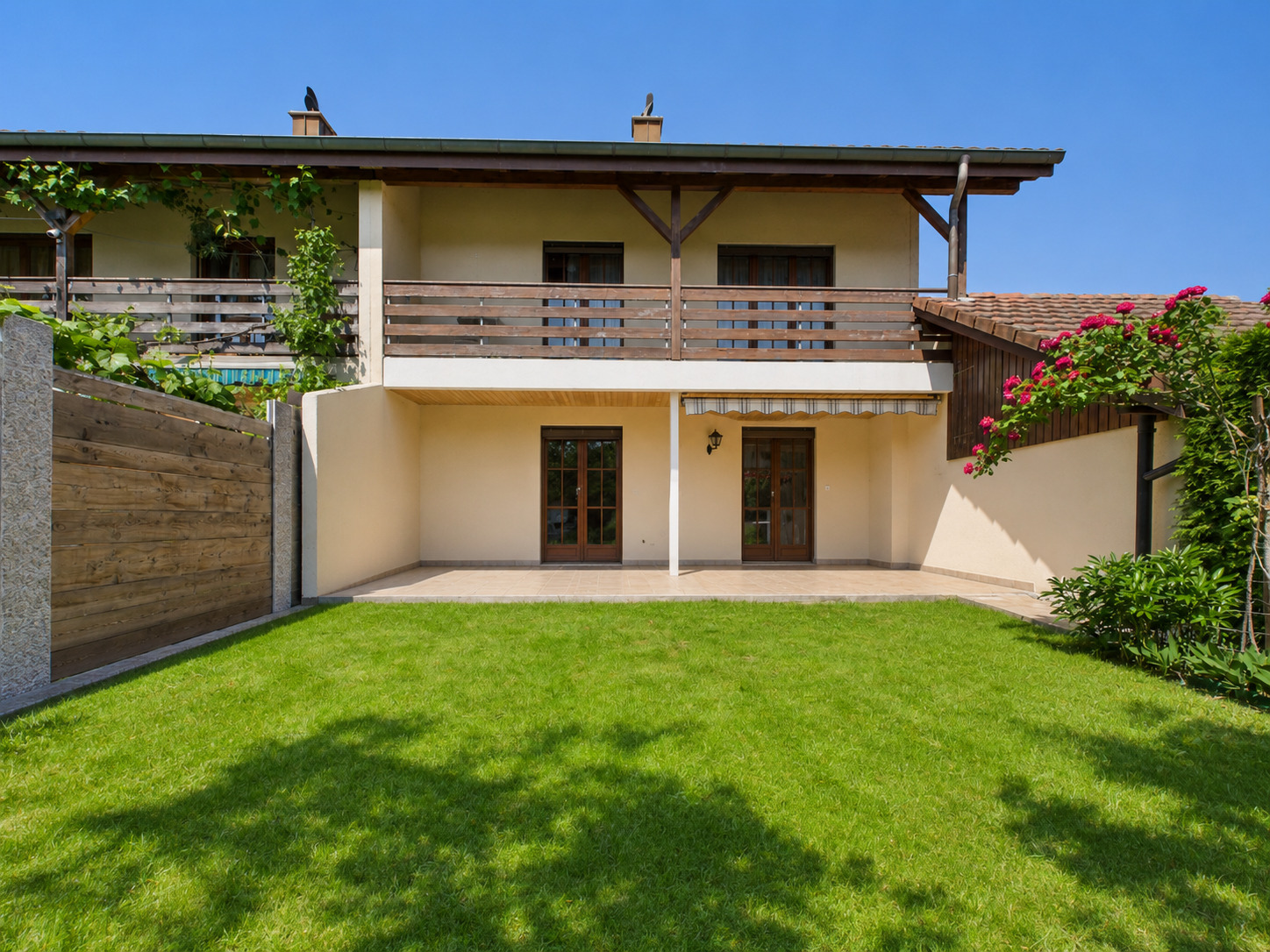Garten mit Sitzplatz 