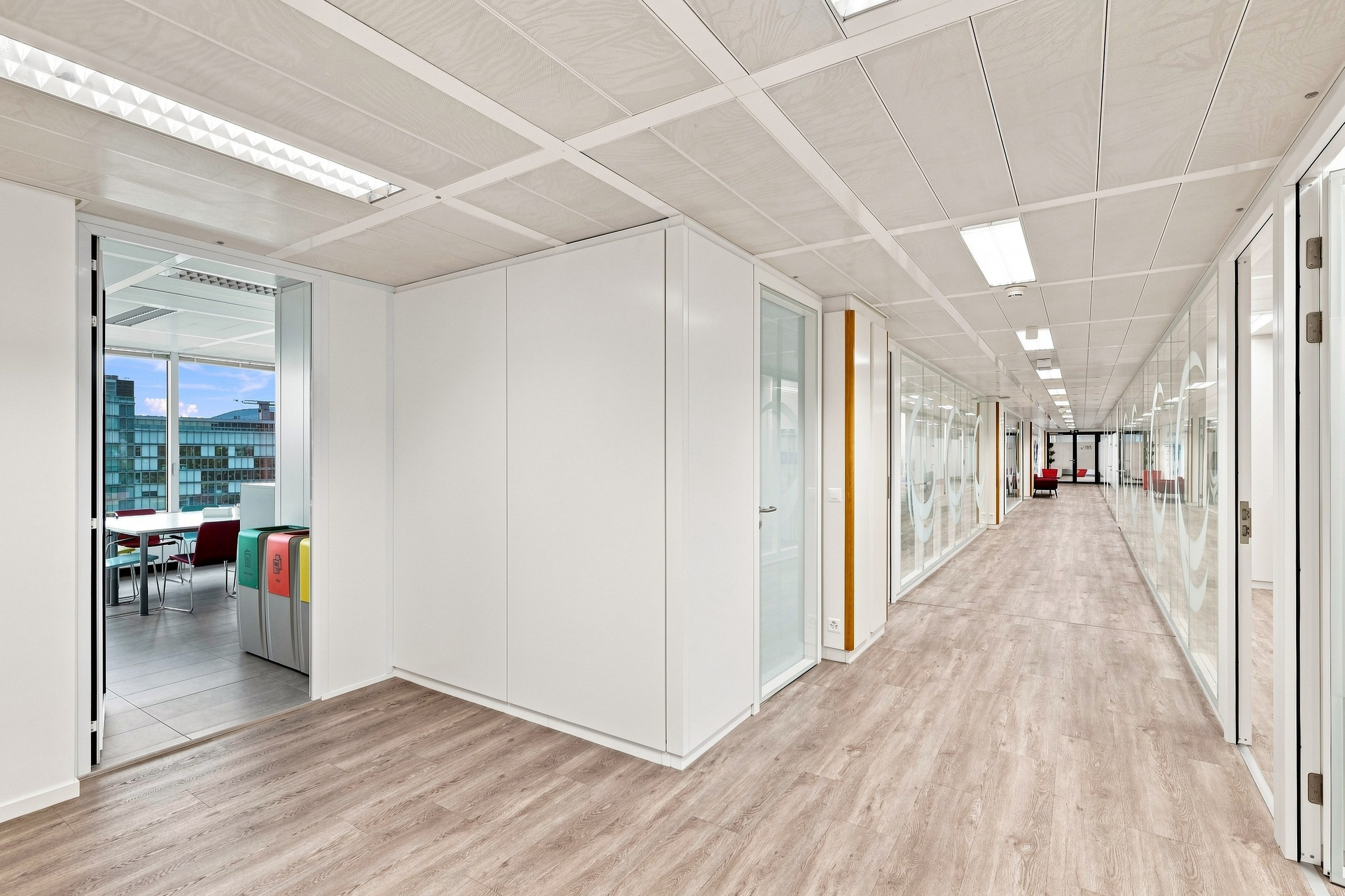 Interior view 4