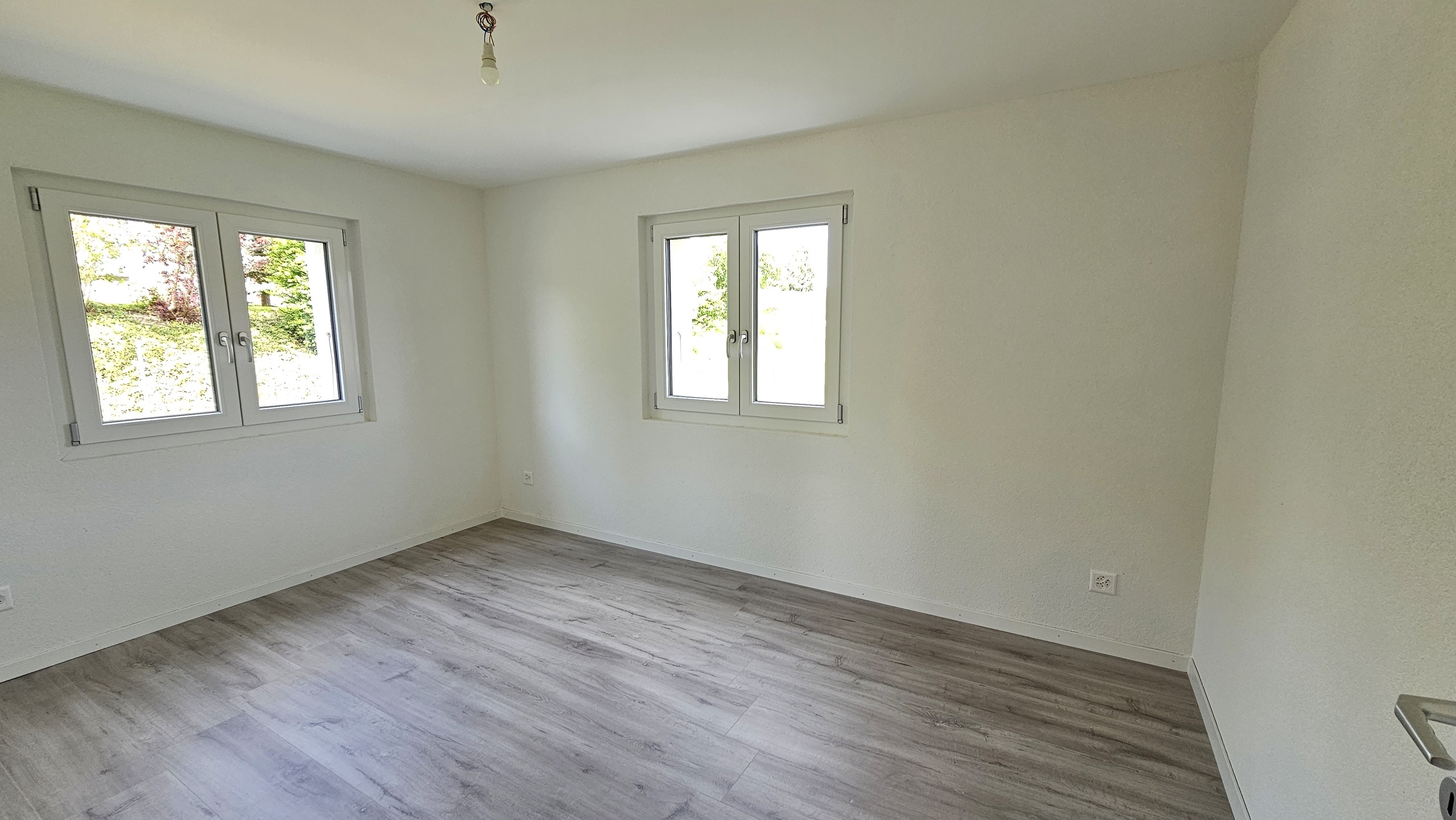 3.5 pièces rez (immeuble rénové)