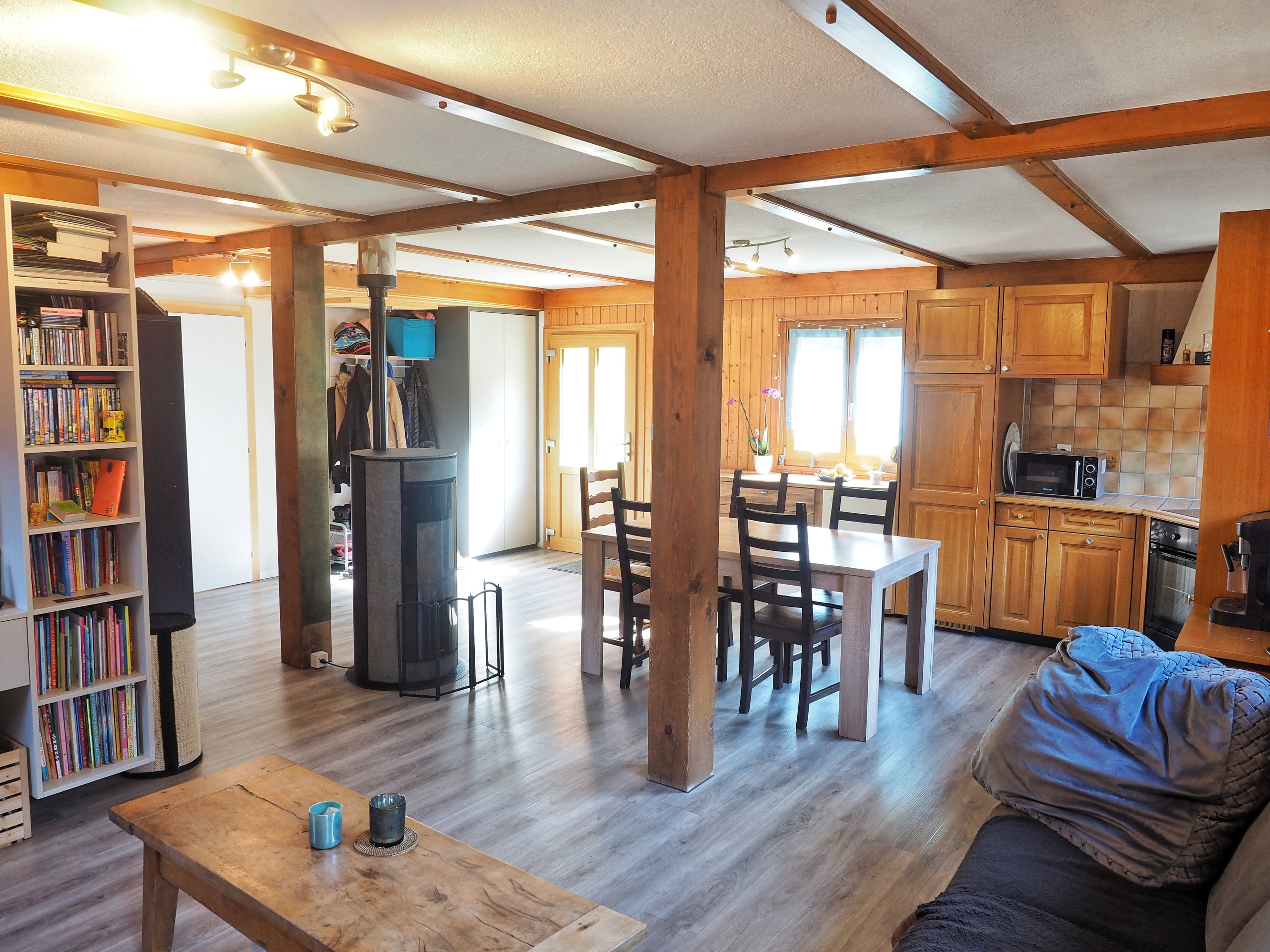 Interior view 3