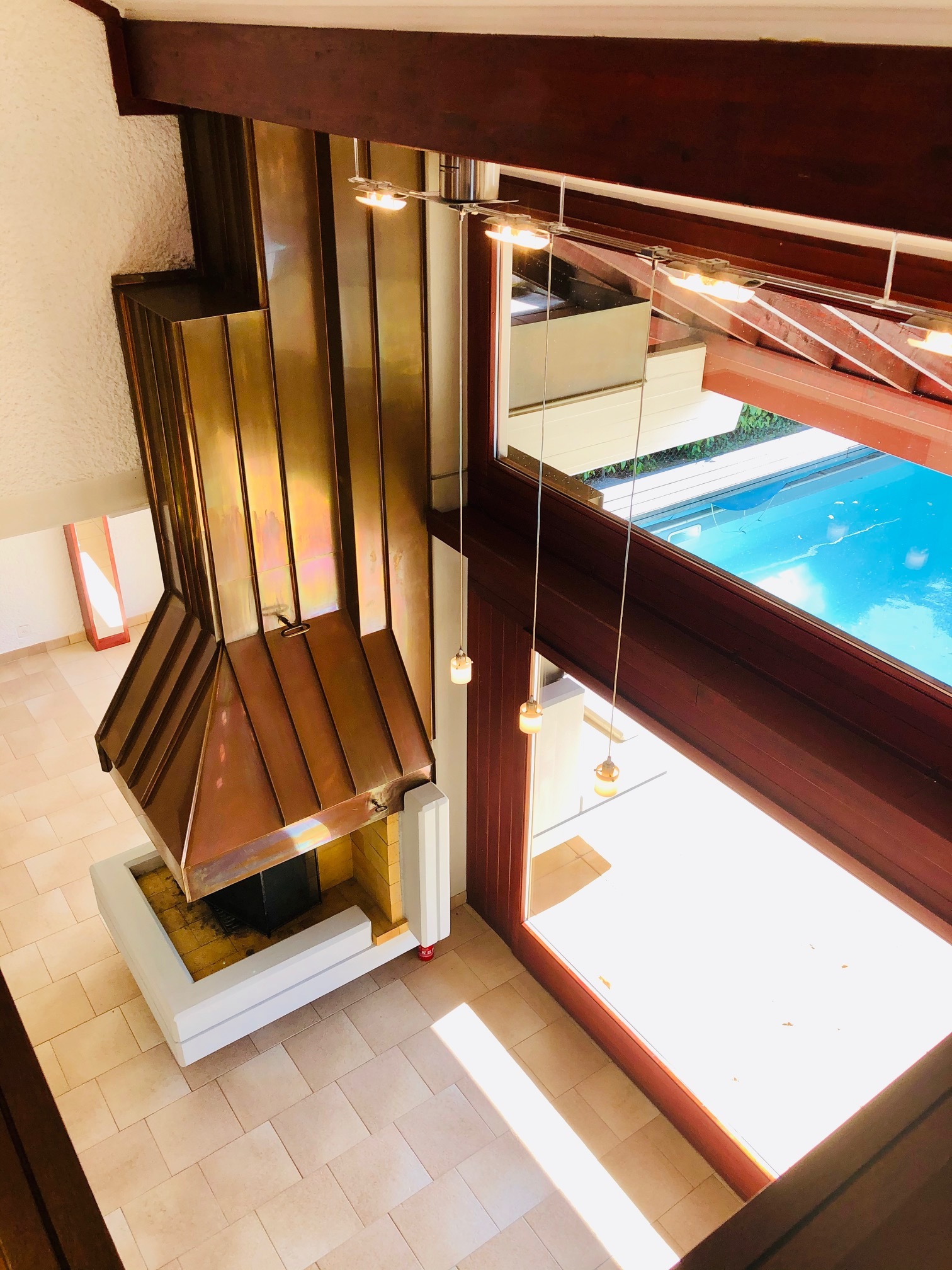 Interior view 7