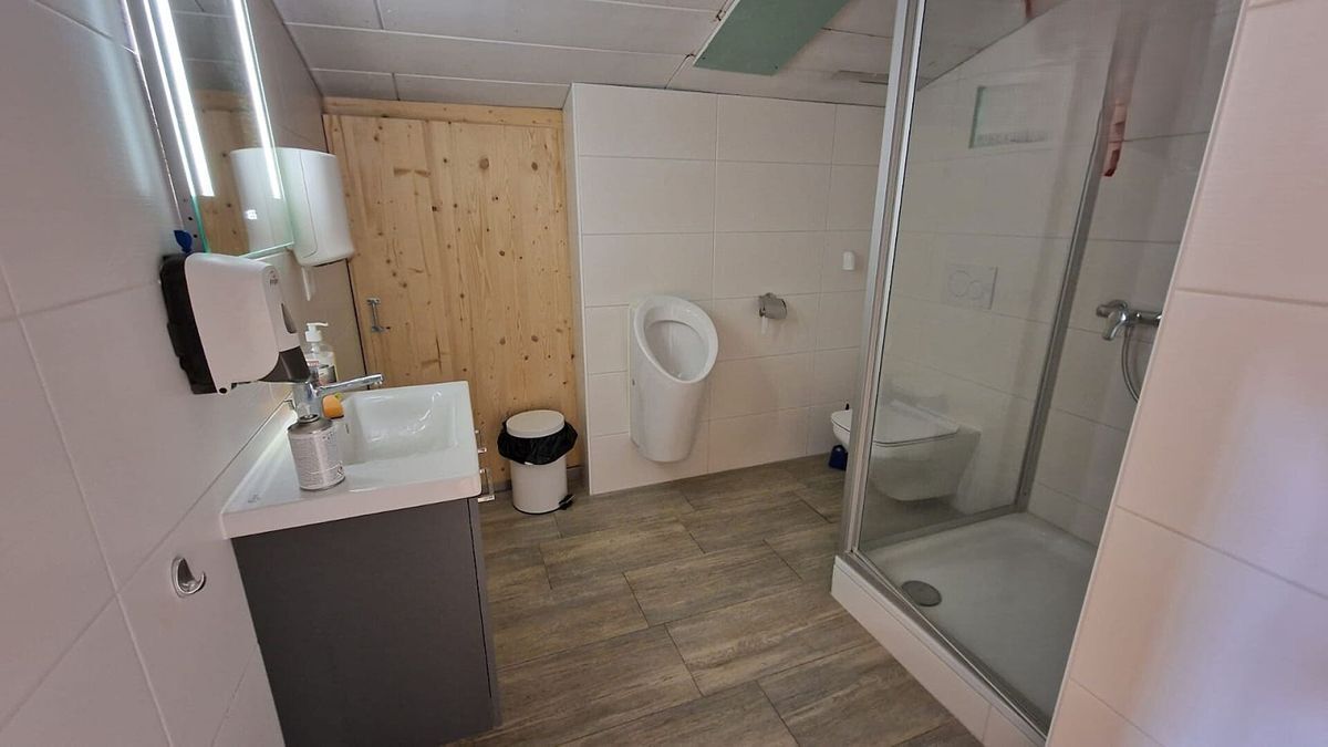 Photo 11