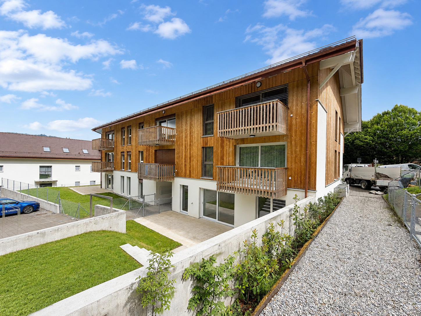 Exterior view 2