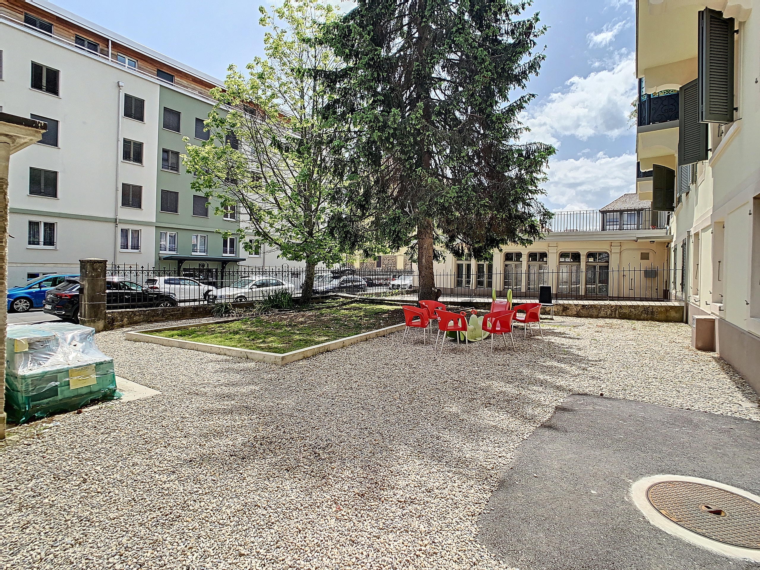 Photo 10