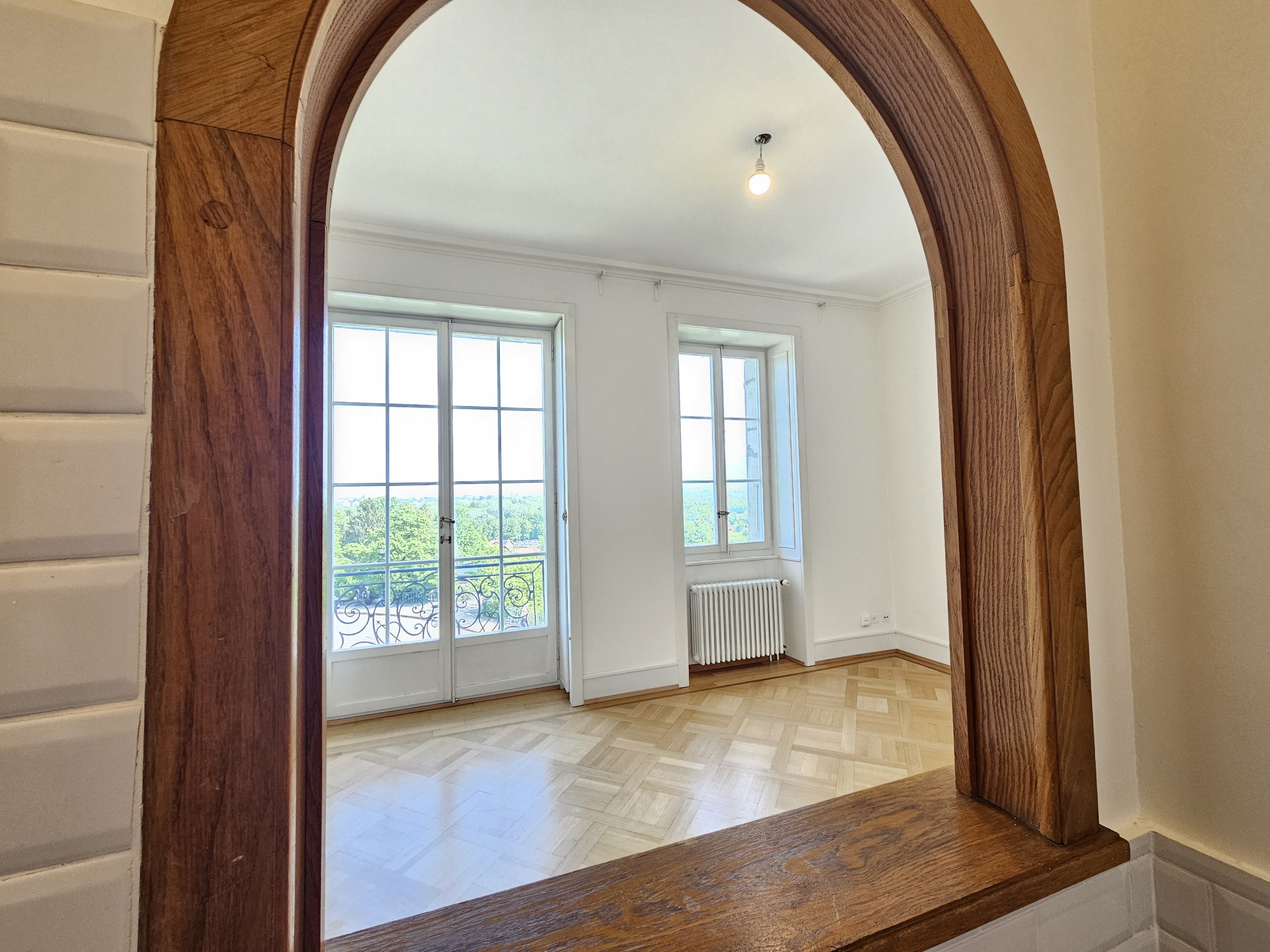 Interior view 9