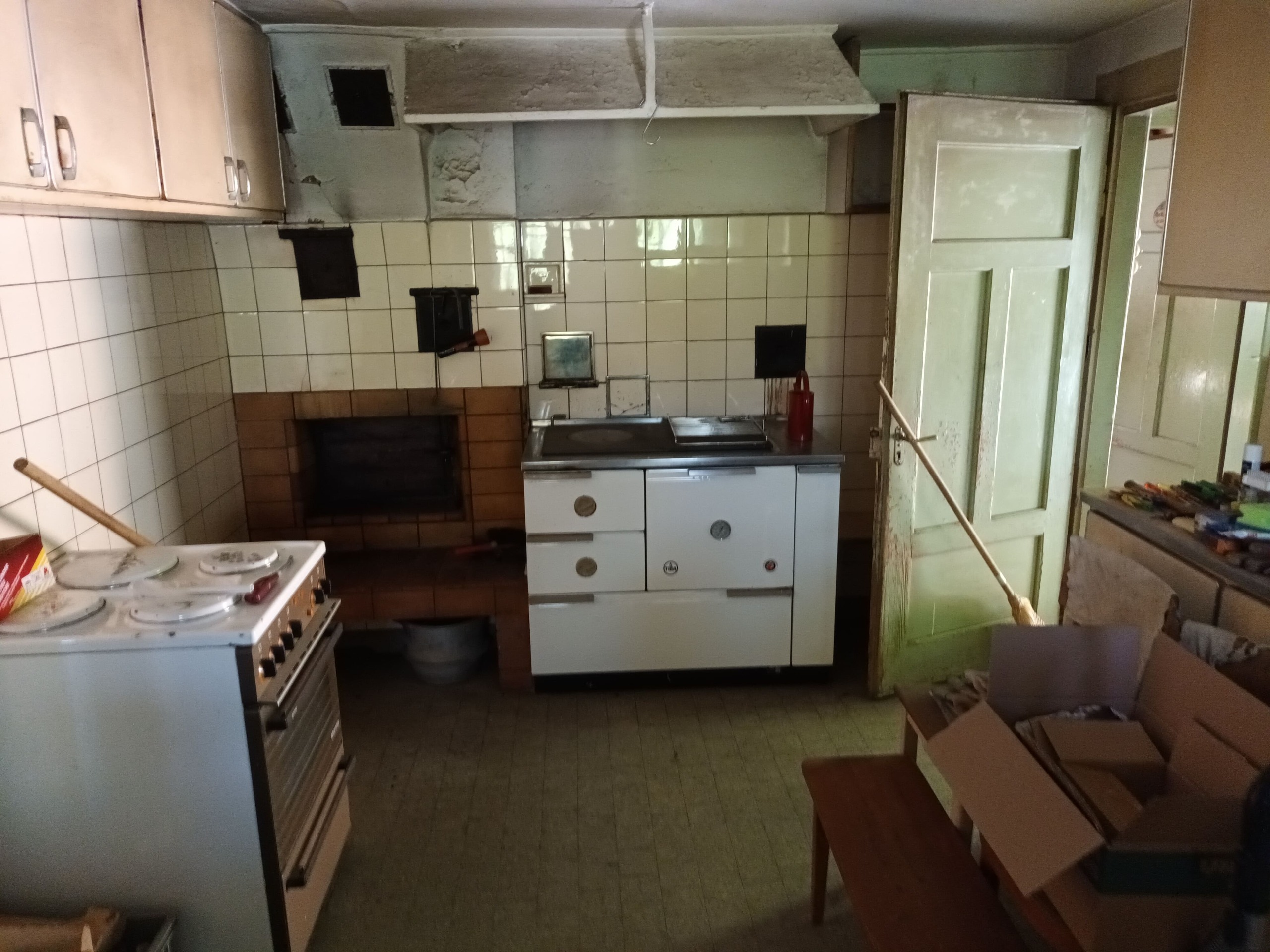 Wohnhaus 2 - ehemalige Küche Wohnhaus 2 - ehemalige Küche