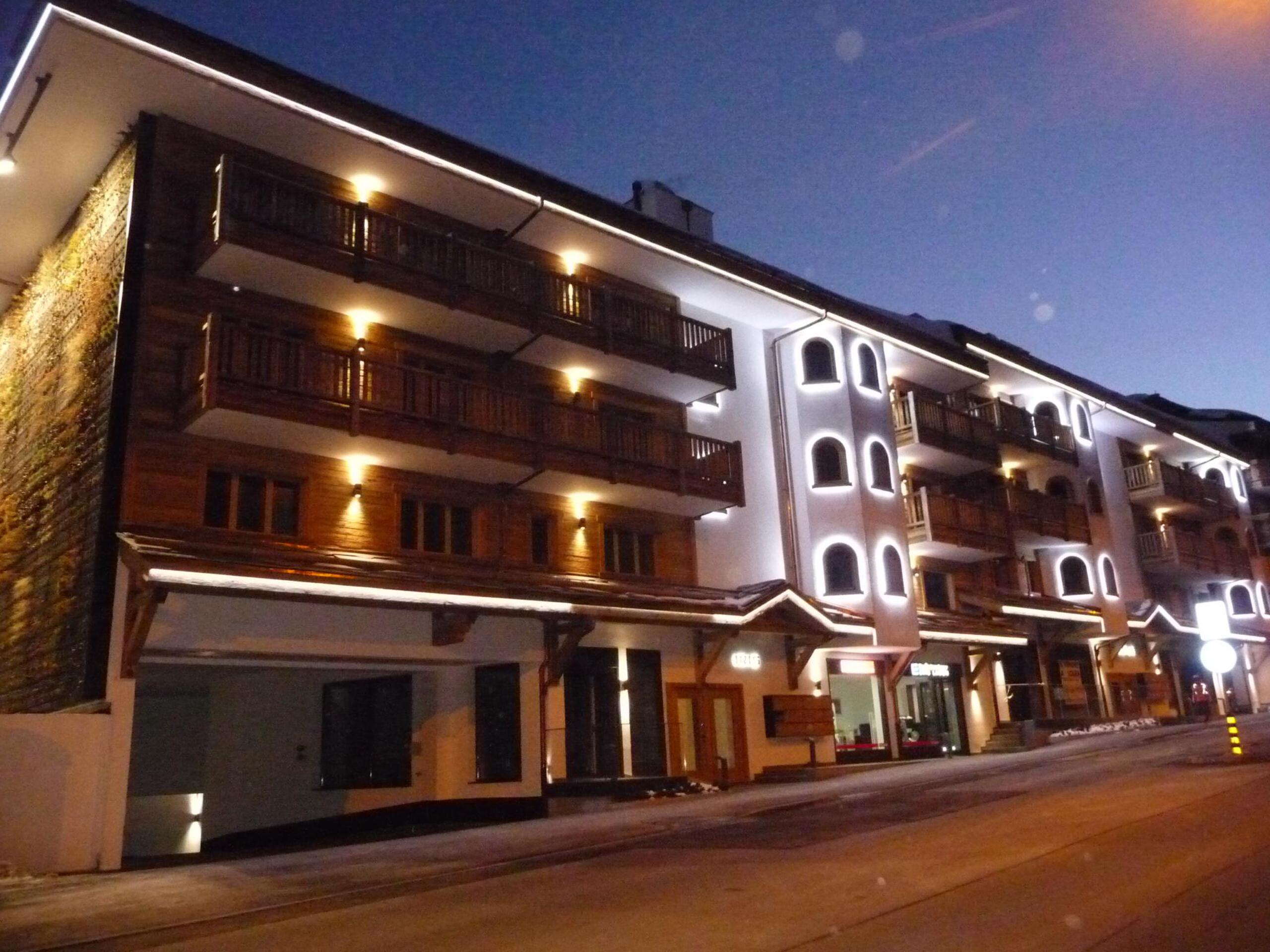 Photo 6