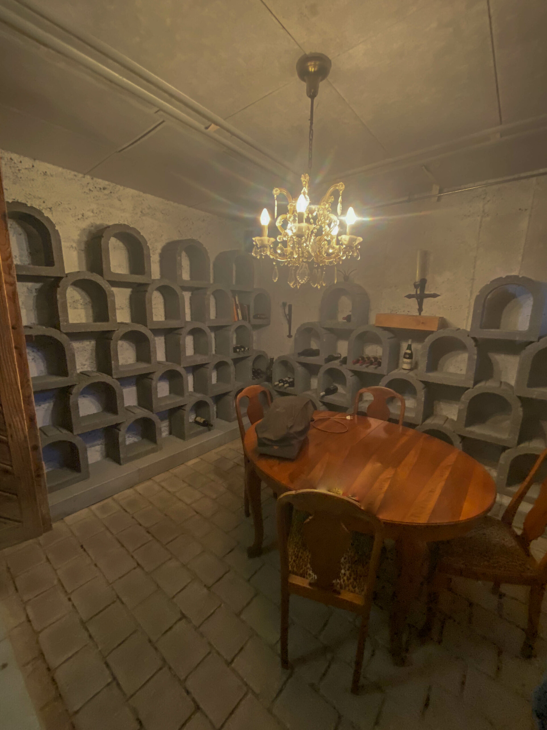 Interior view 7