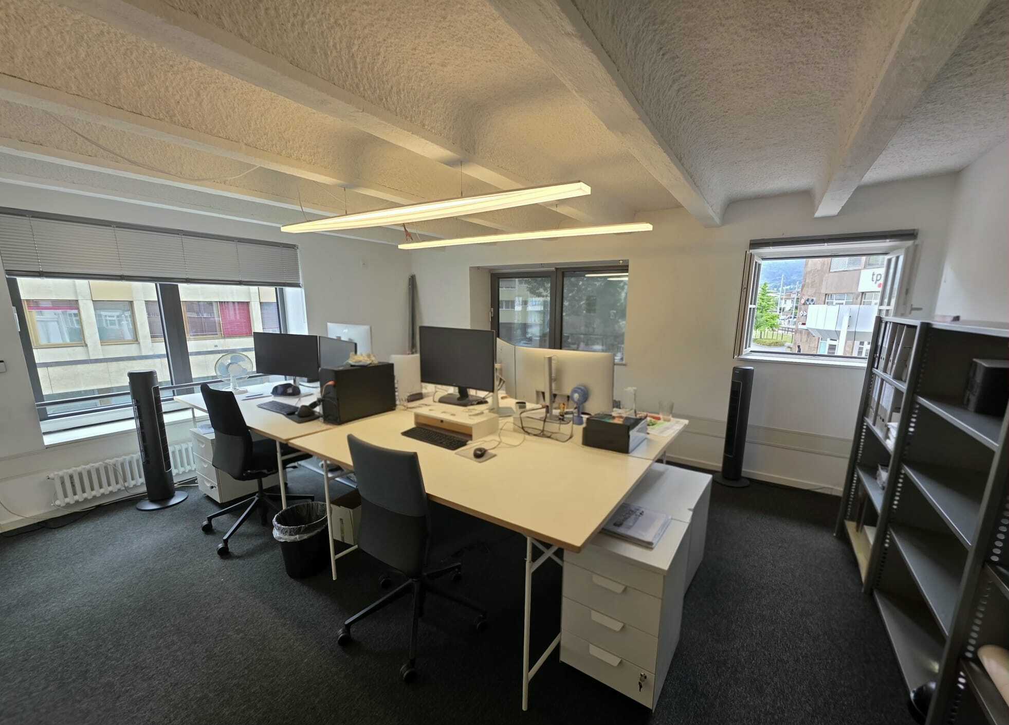 Bureau Bureau