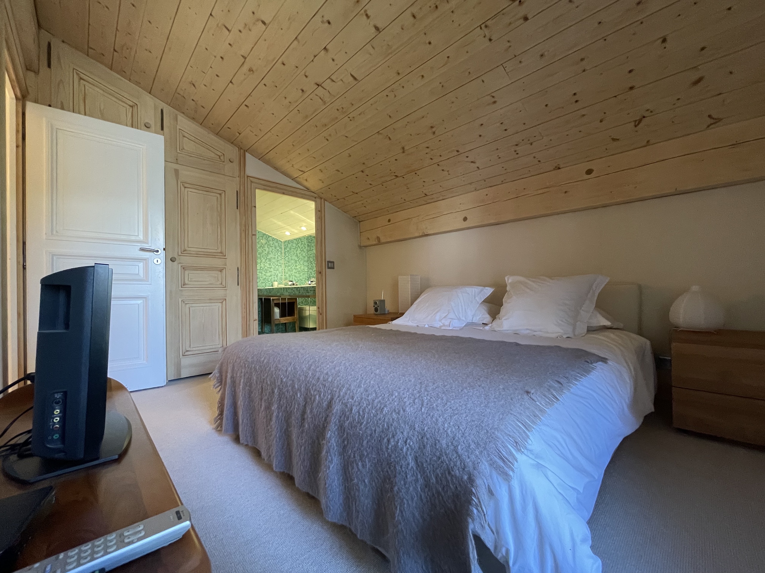 5e chambre avec sa salle de bain attenante