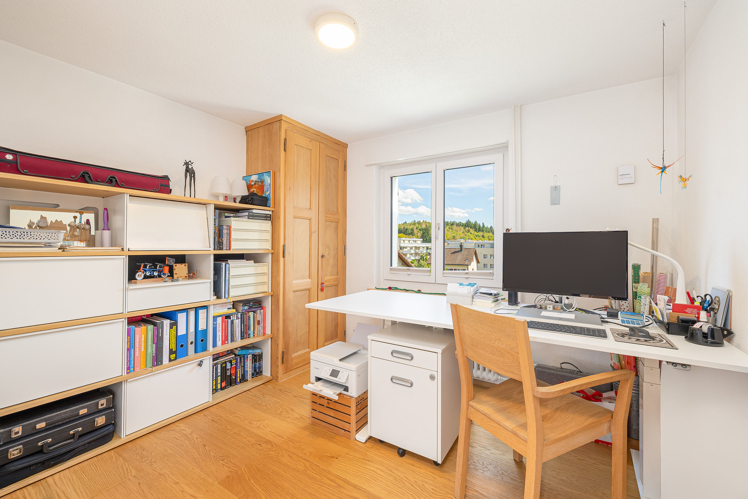 Interior view 3