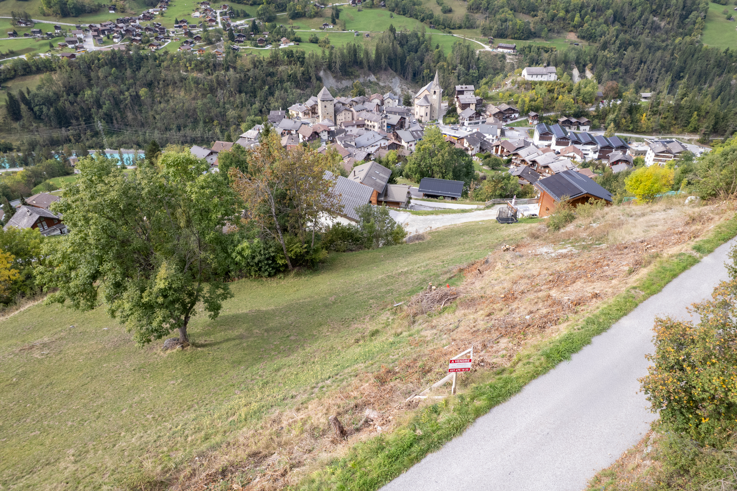 Vue sur le village de Vissoie  Vue sur le village de Vissoie