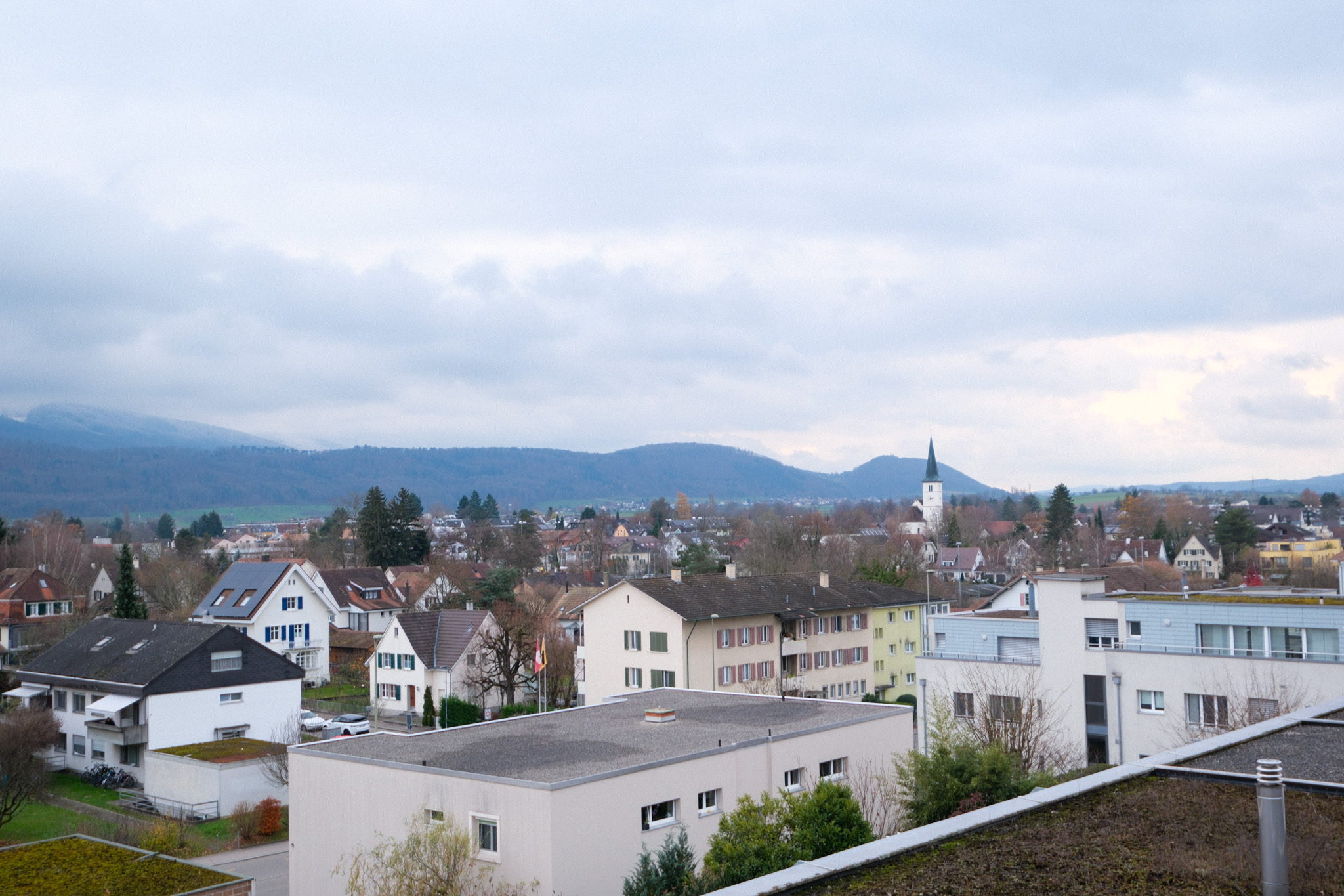 Attika-Terrasse - Westseite, mit Fernsicht