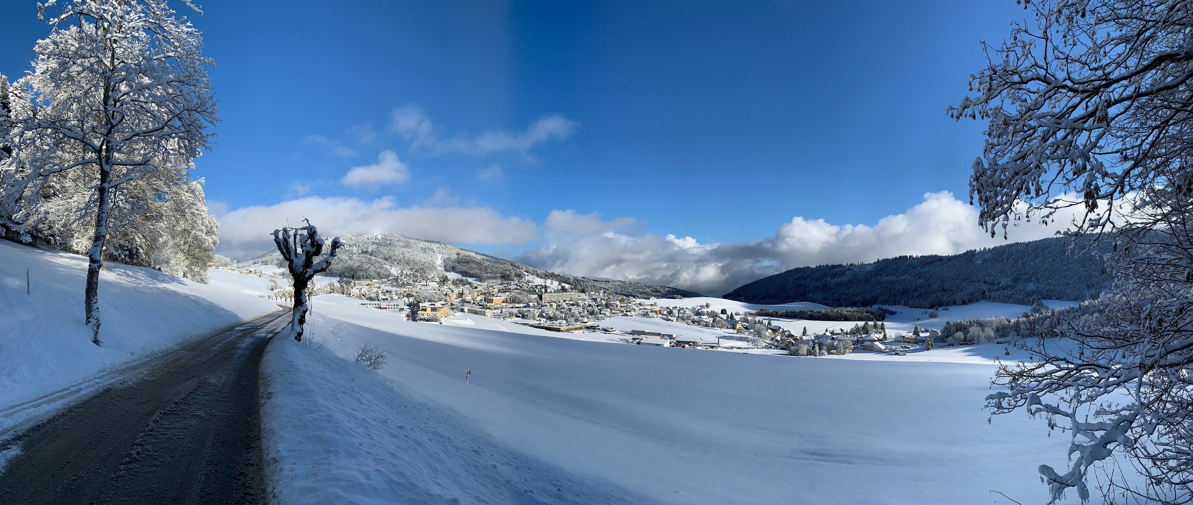 Sainte-Croix enneigé