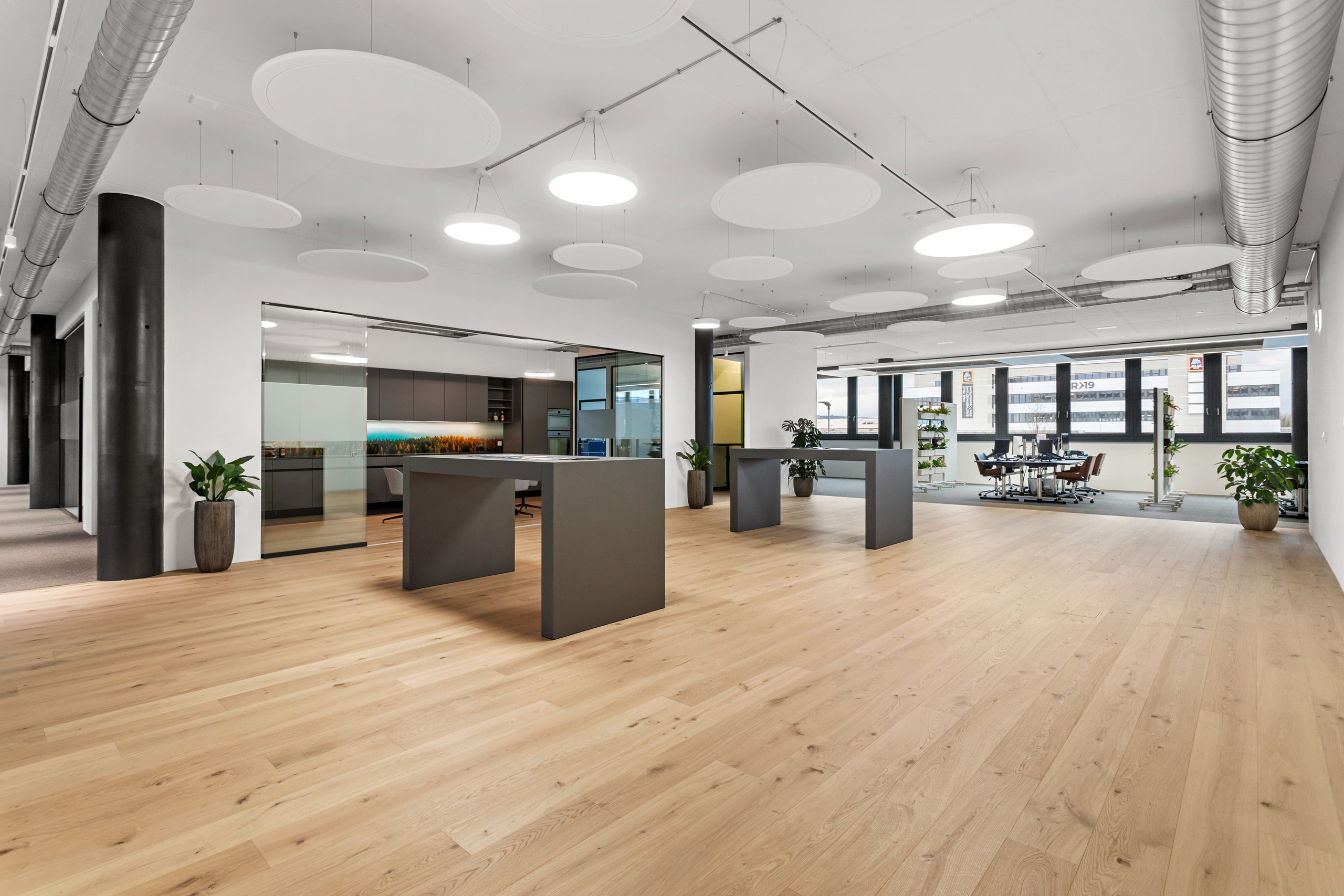 Interior view 8