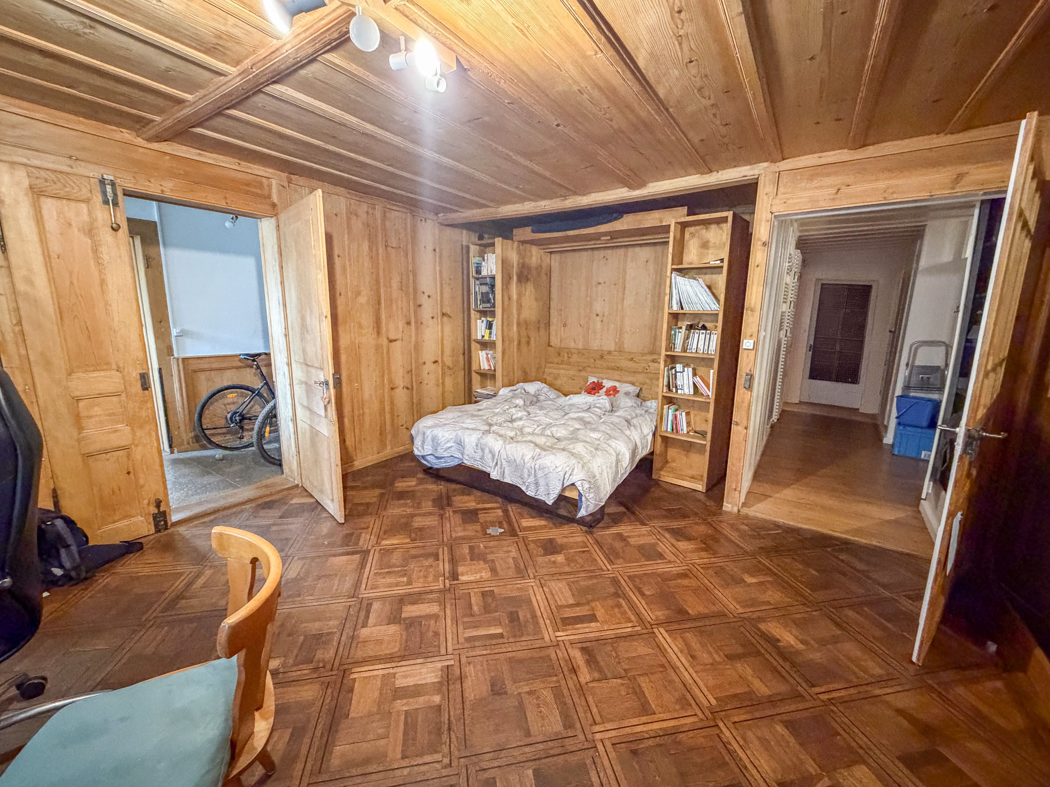Immeuble - Appartement rez - chambre Immeuble - Appartement rez - chambre
