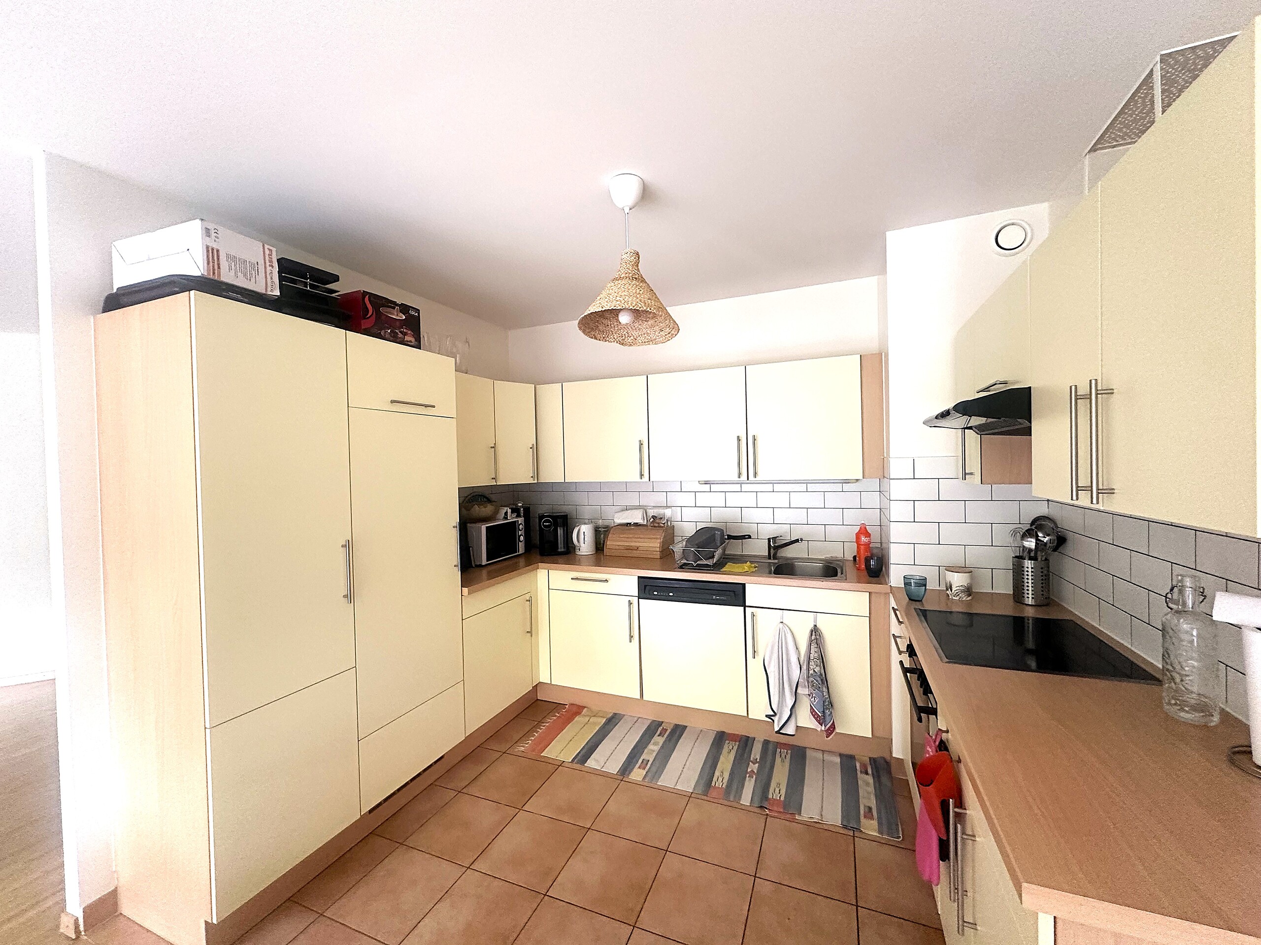 Interior view 4