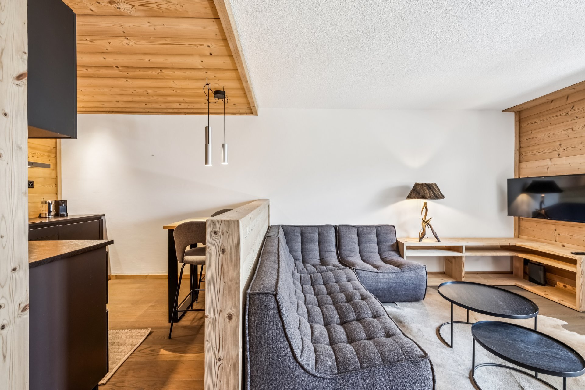 Interior view 5
