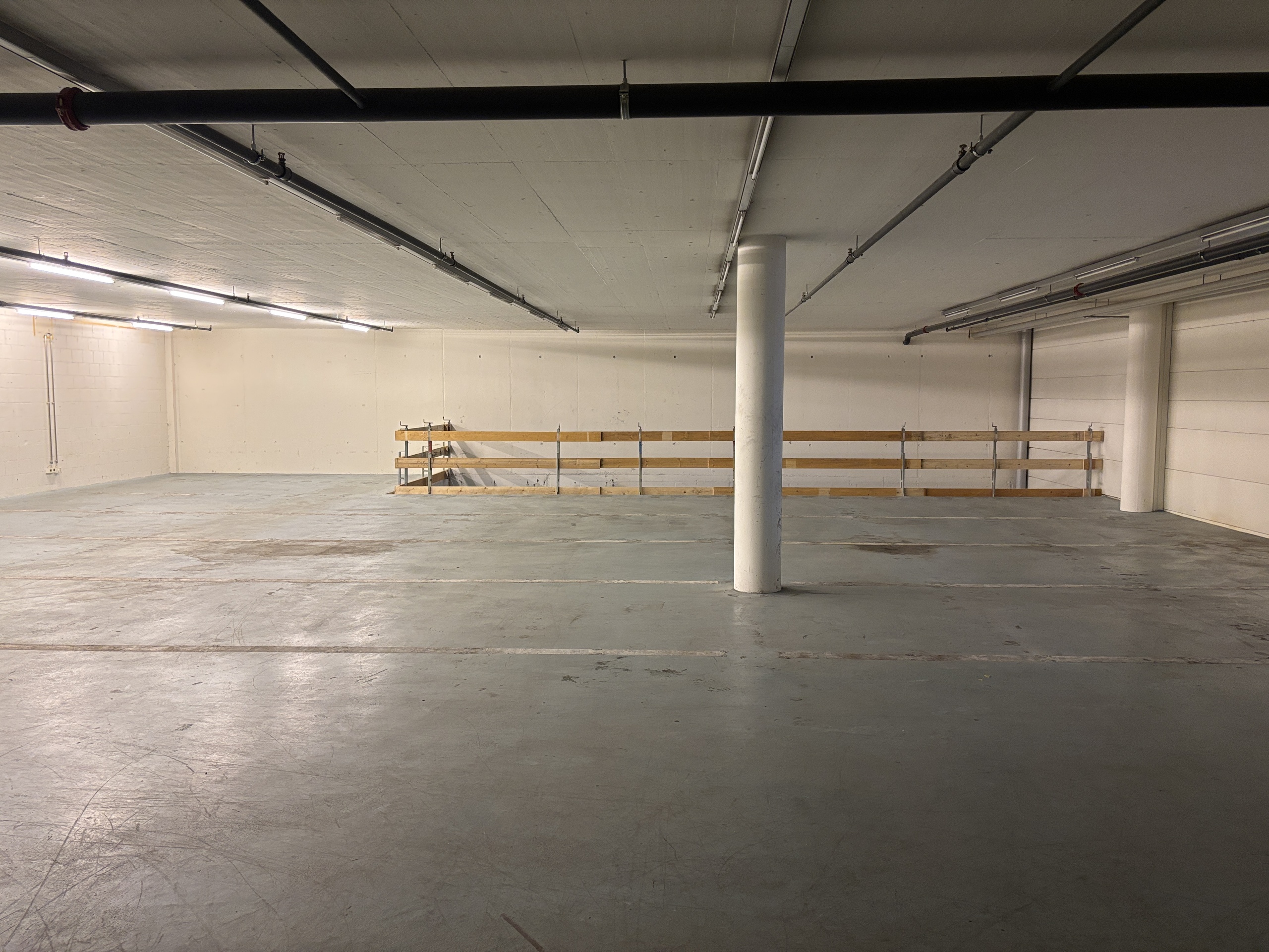 Interior view 5
