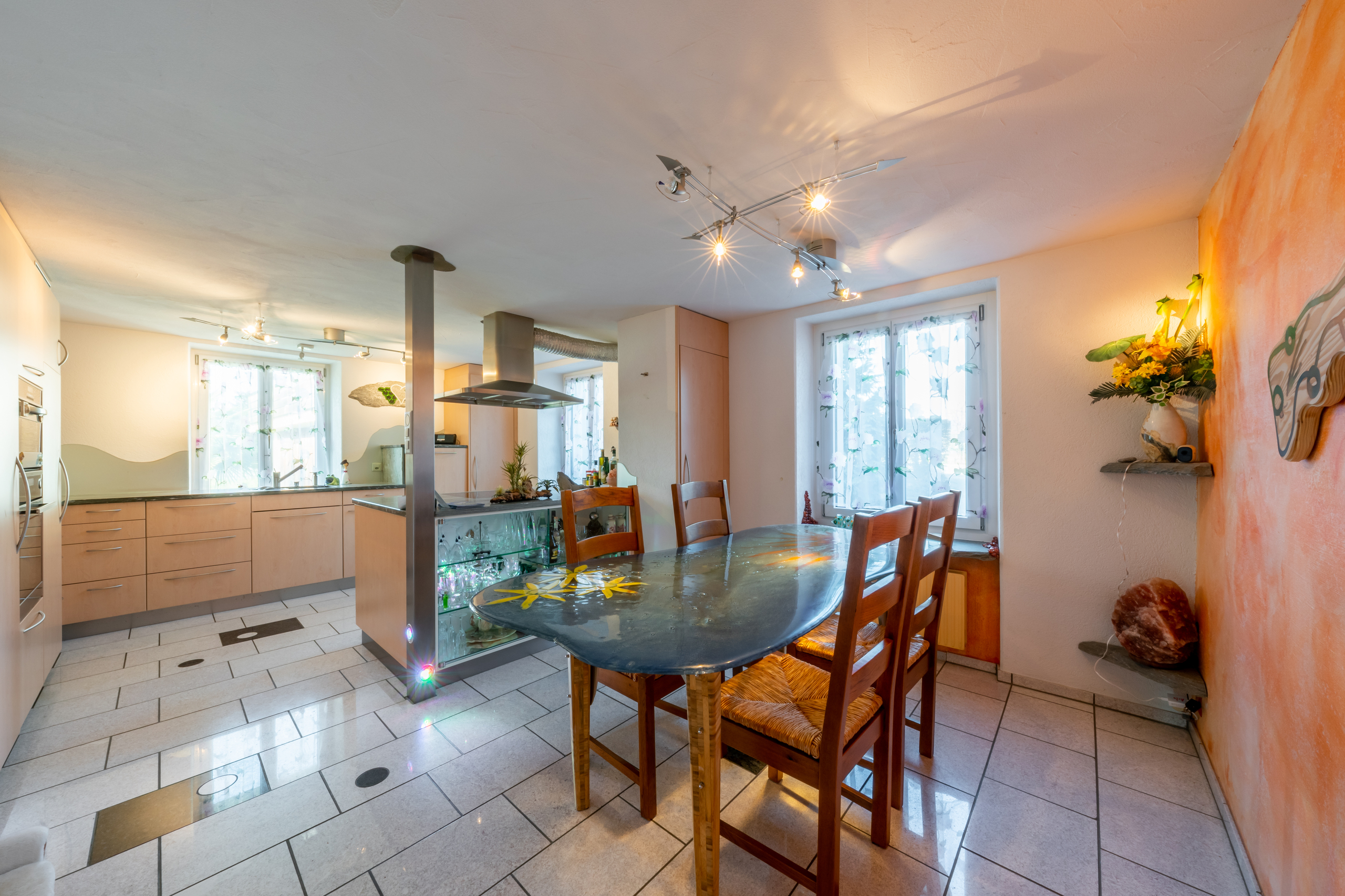 Küche / 2.5 Zimmer Erdgeschoss