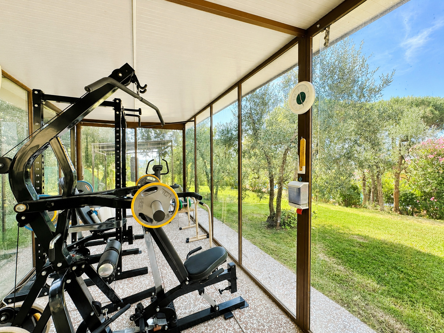 Interior view 5