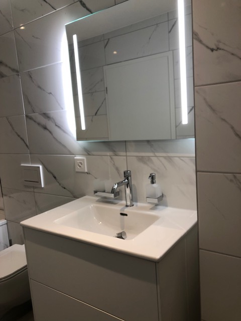 SALLE DE BAIN 4.5 PCS SALLE DE BAIN 4.5 PCS