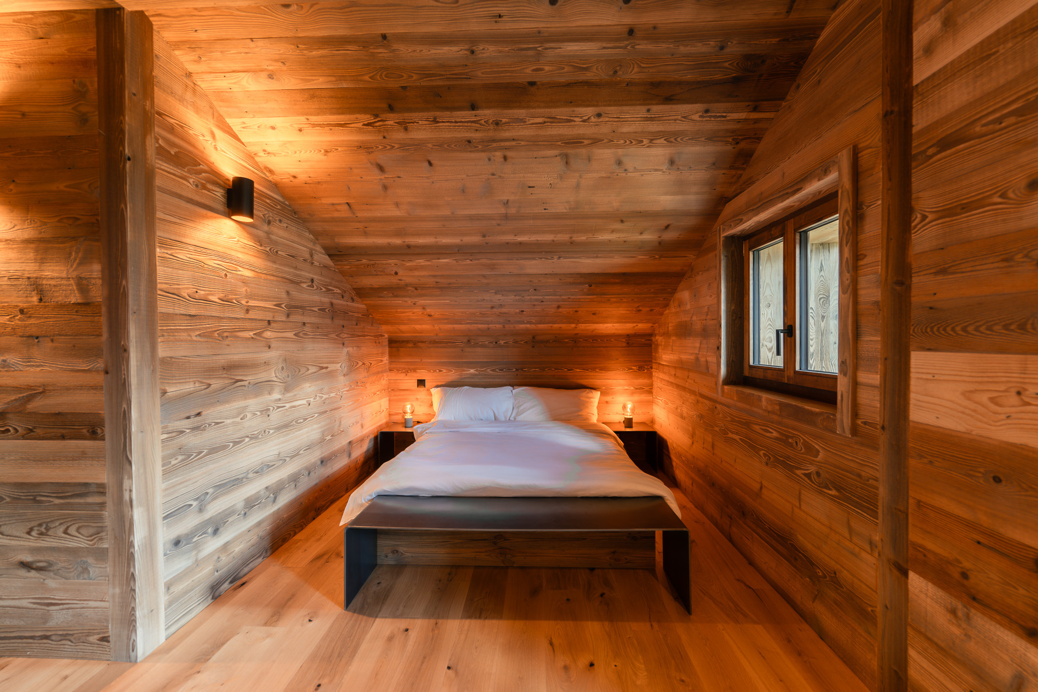 Interior view 6