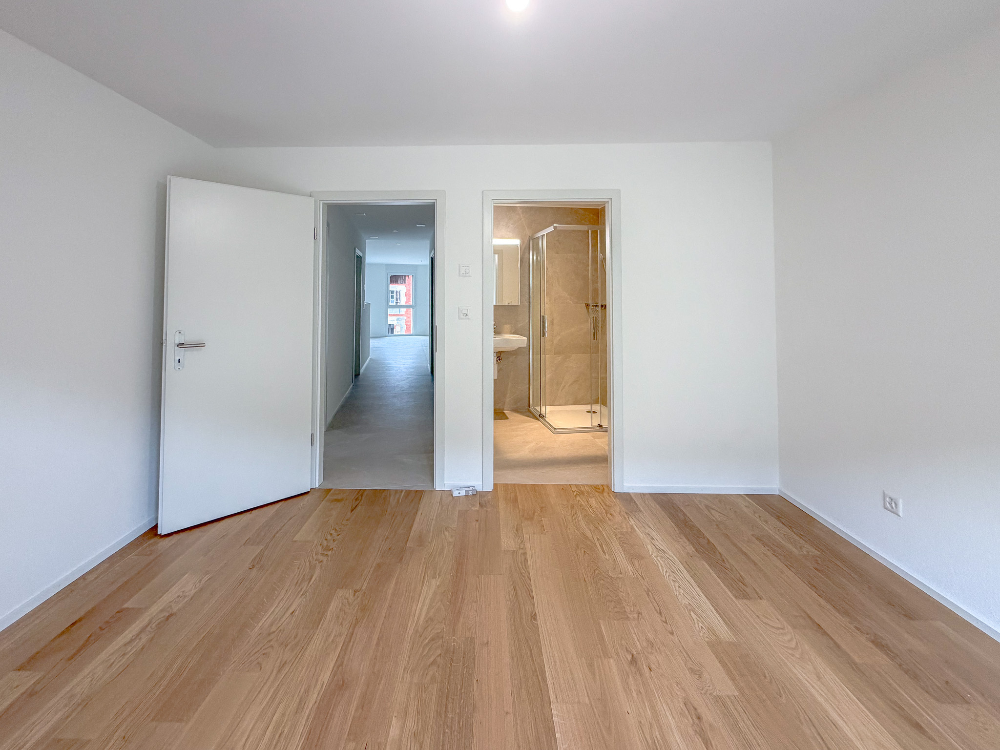 1 suite parentale avec salle de douche