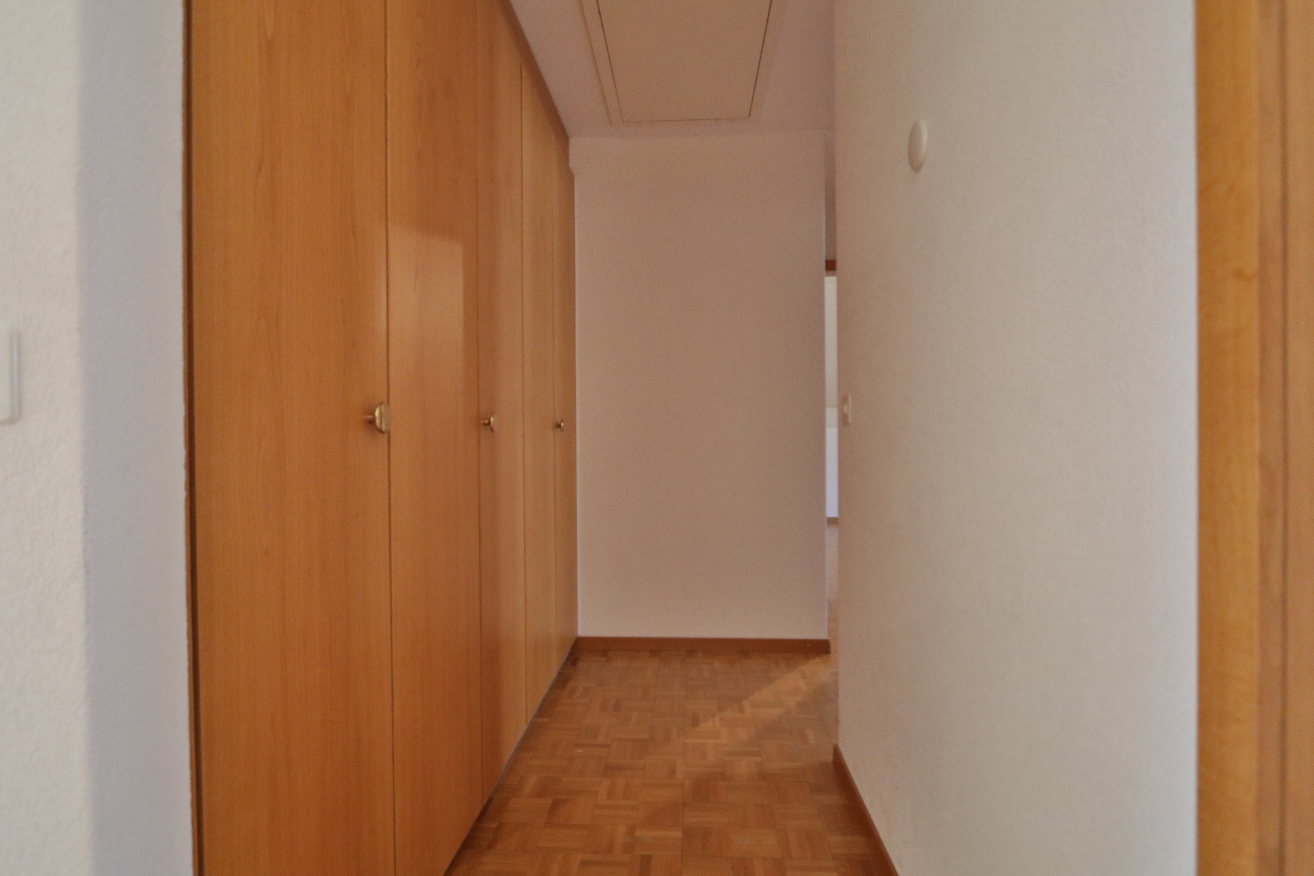 Interior view 8
