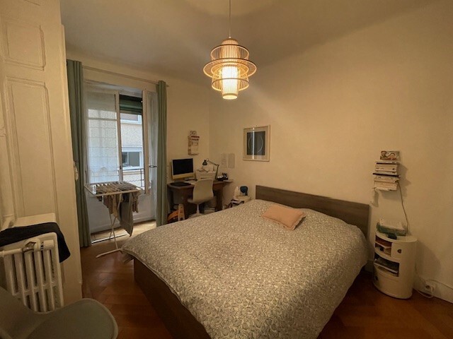 Interior view 4