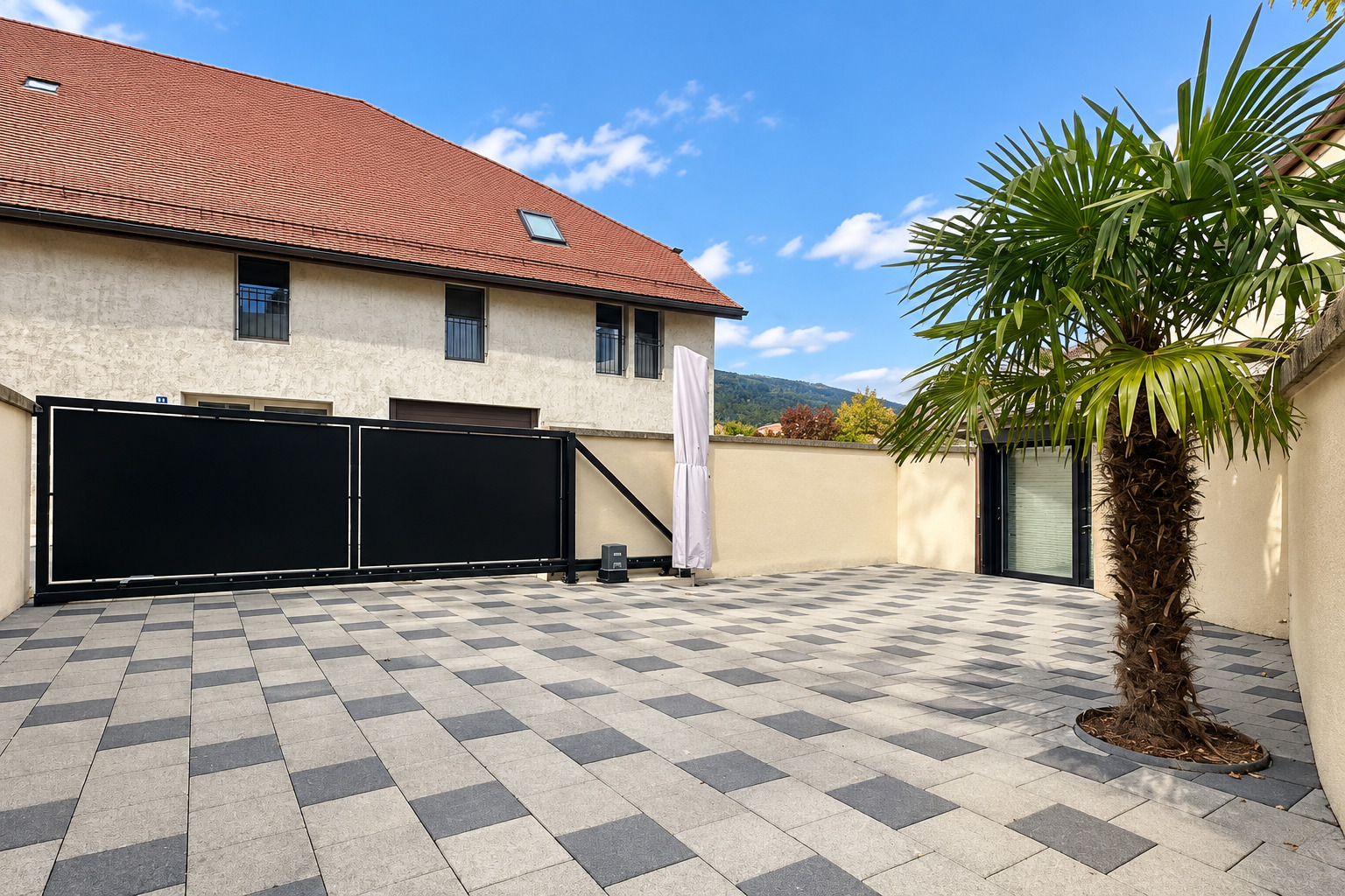 Exterior view 1