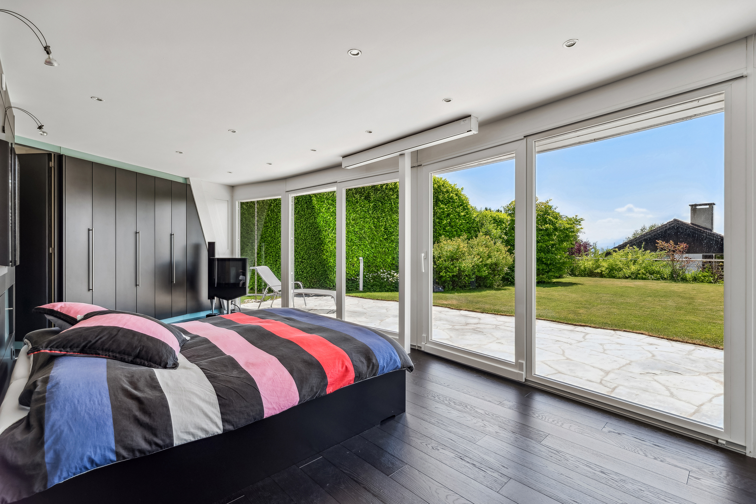 Suite parentale avec dressing, wellness et accès à la terrasse