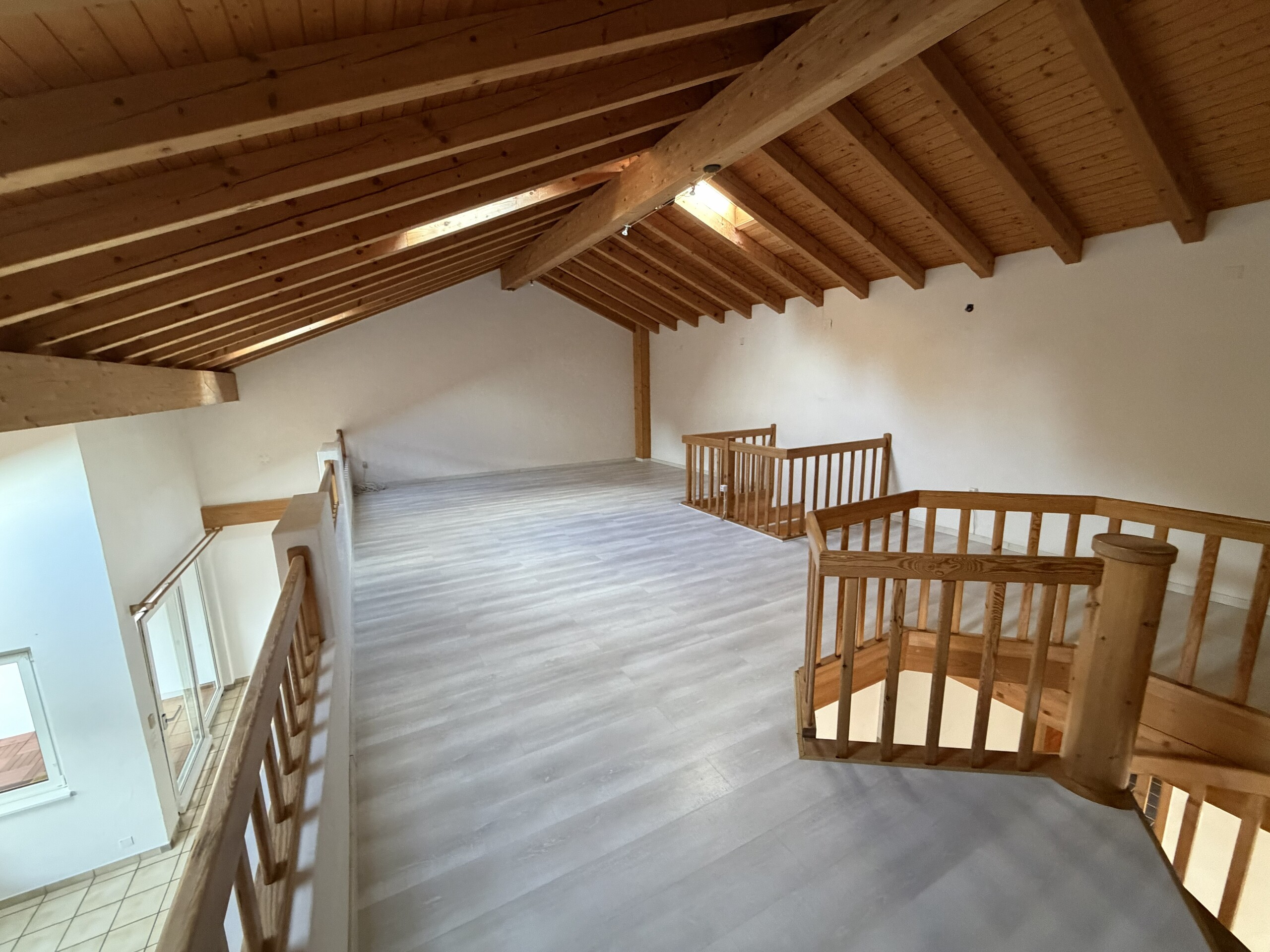 Interior view 5