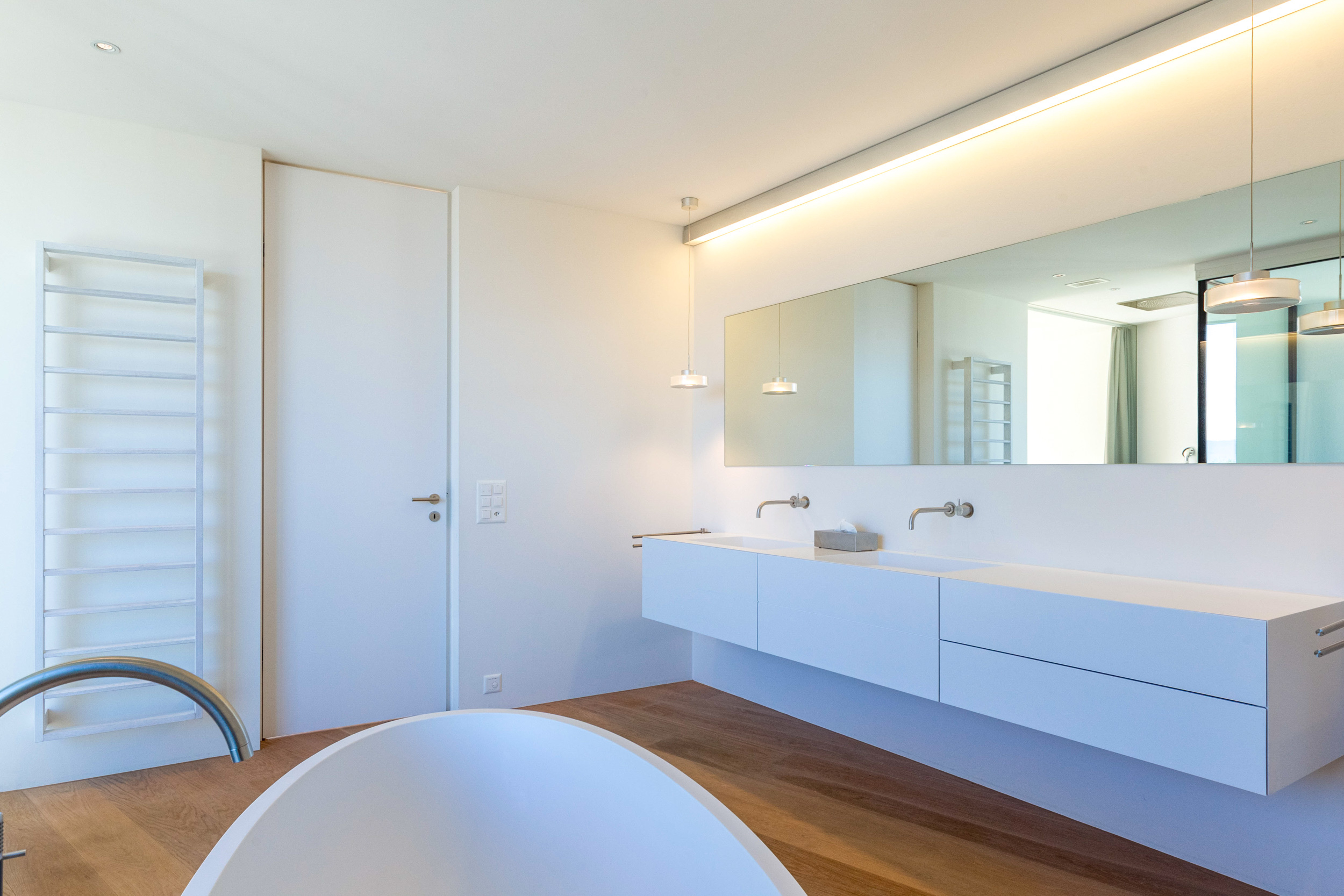  Badezimmer mit Luxusausstattung