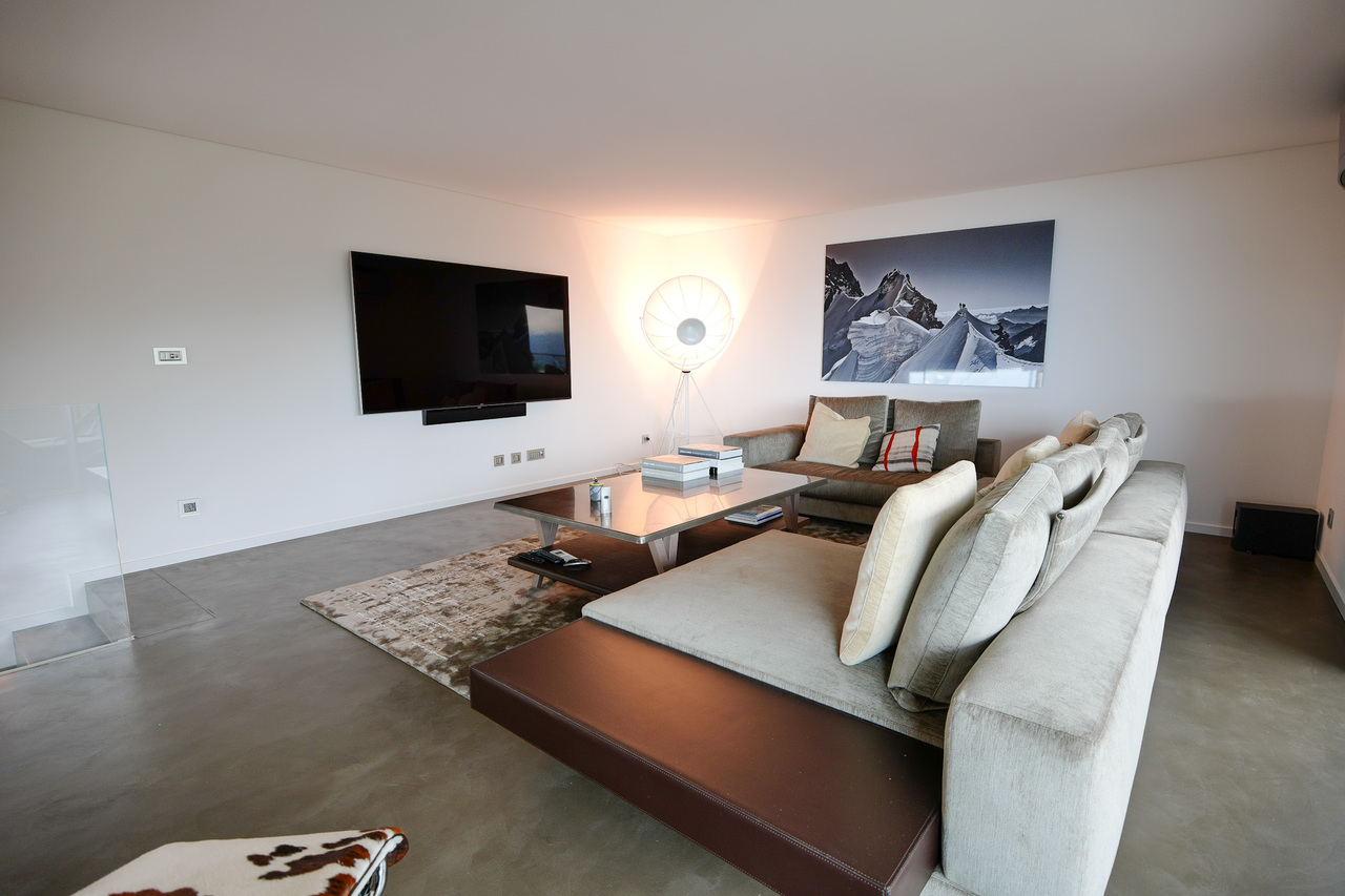 Interior view 1