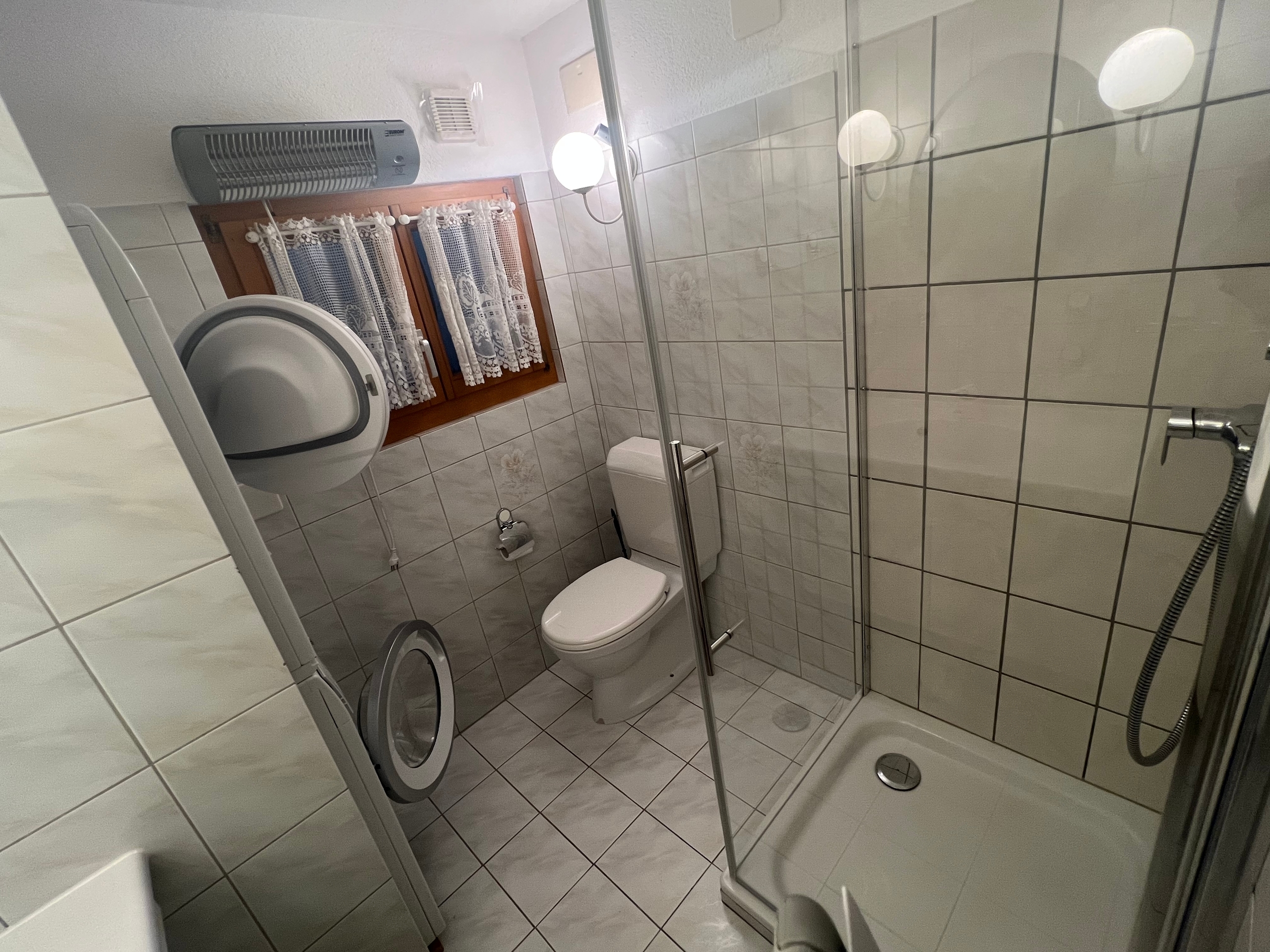 Picture 9